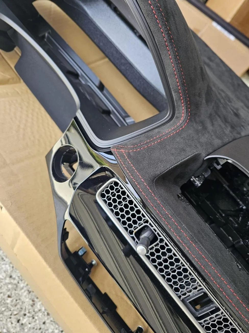 11th Gen Honda Civic Full Alcantara Interior dash1