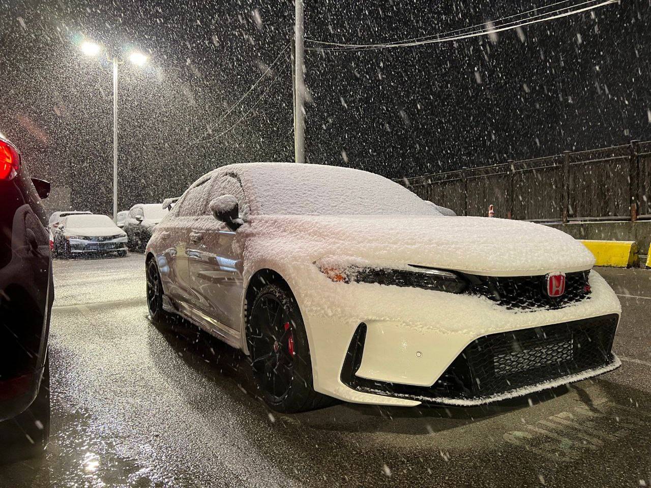 11th Gen Honda Civic Canadian dealer asked what colour Type R I want DBC69CC0-5CBD-4618-9C85-879E772222E3