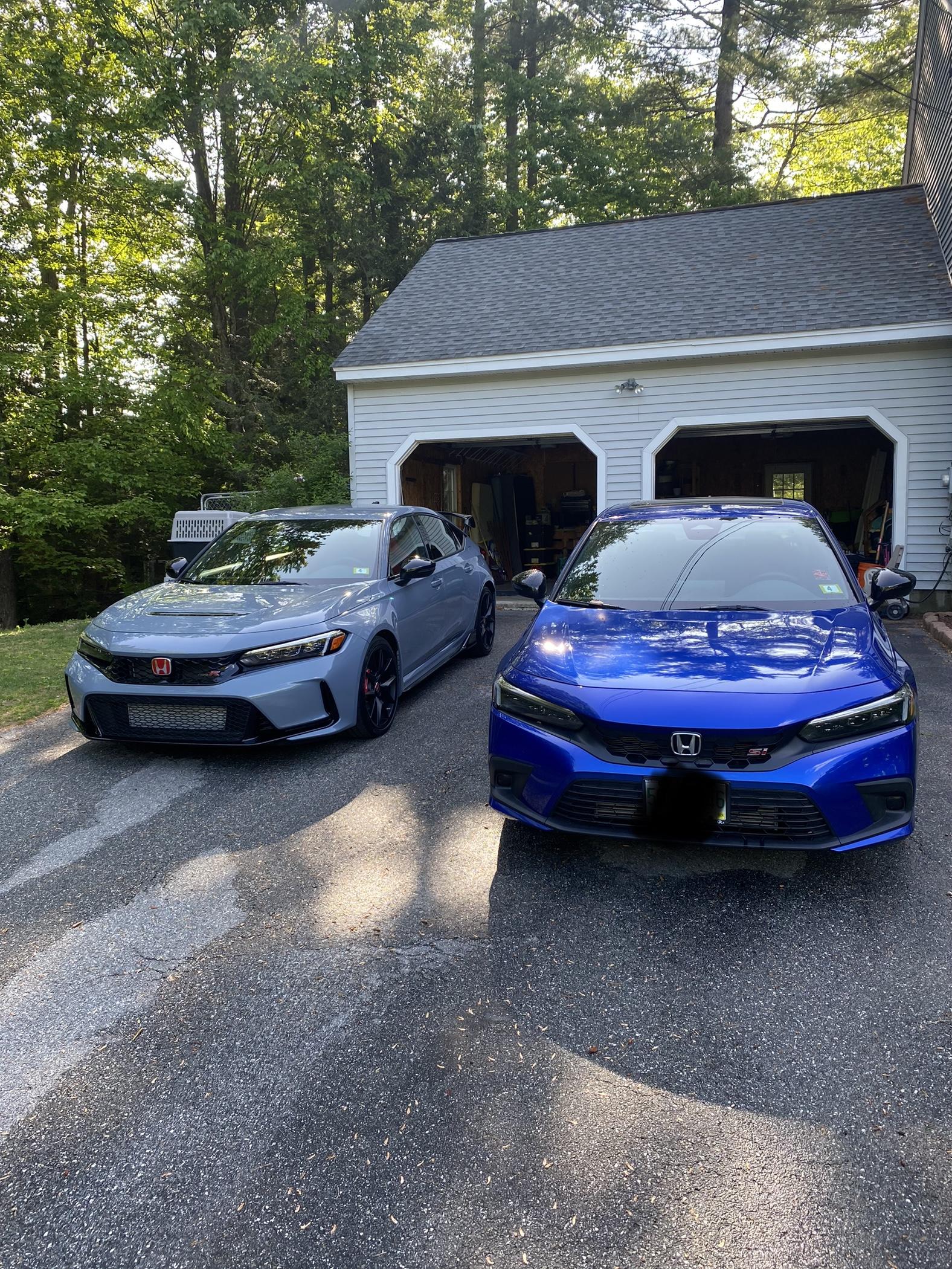 11th Gen Honda Civic Official SONIC GRAY PEARL FL5 Type R Photos Thread DC89541E-672D-4EB0-858D-83E5177B9446