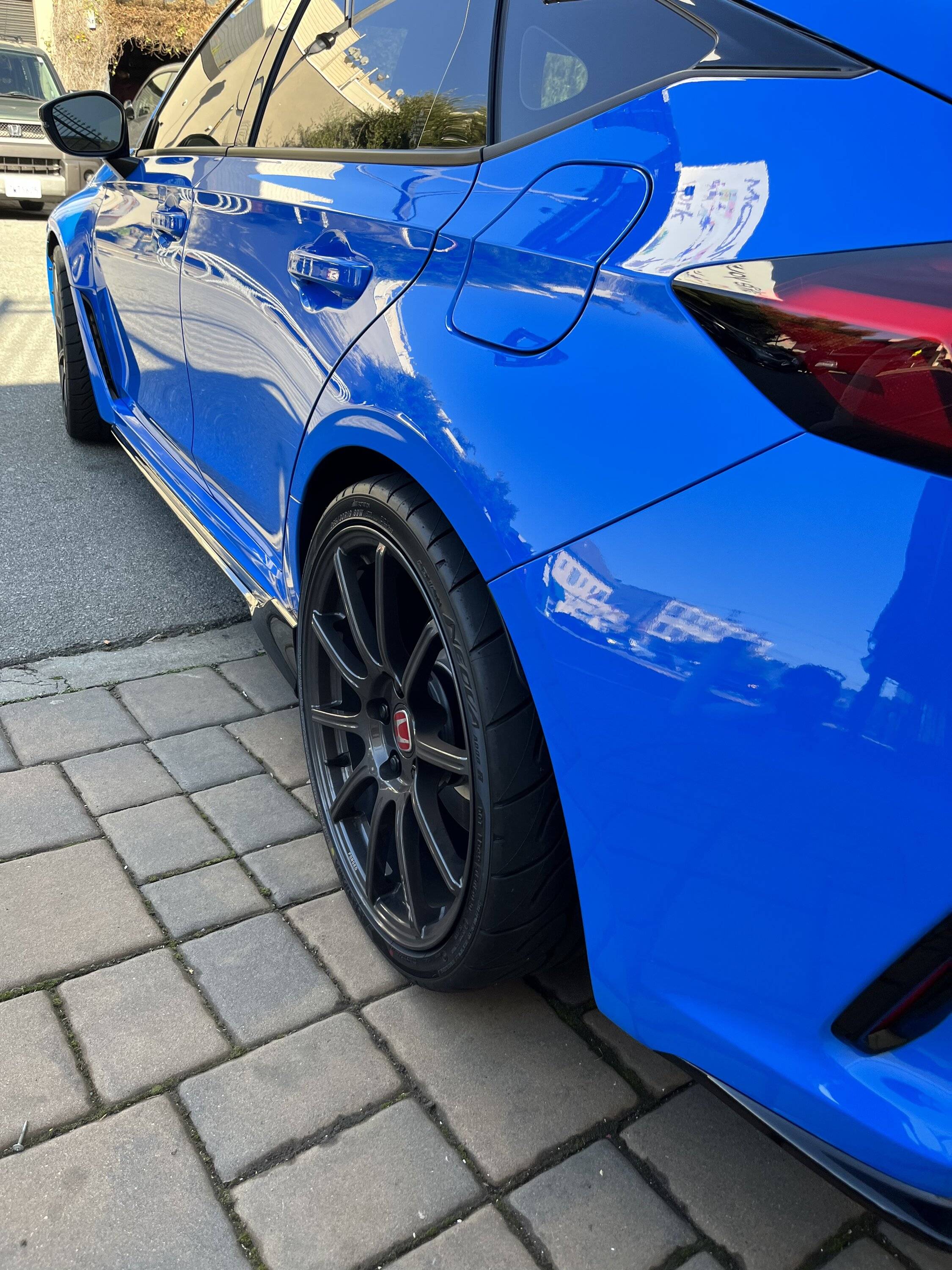 11th Gen Honda Civic Official BOOST BLUE FL5 Type R Photos Thread DD387A31-83E8-41DD-BA34-C7E3DCFBC5ED
