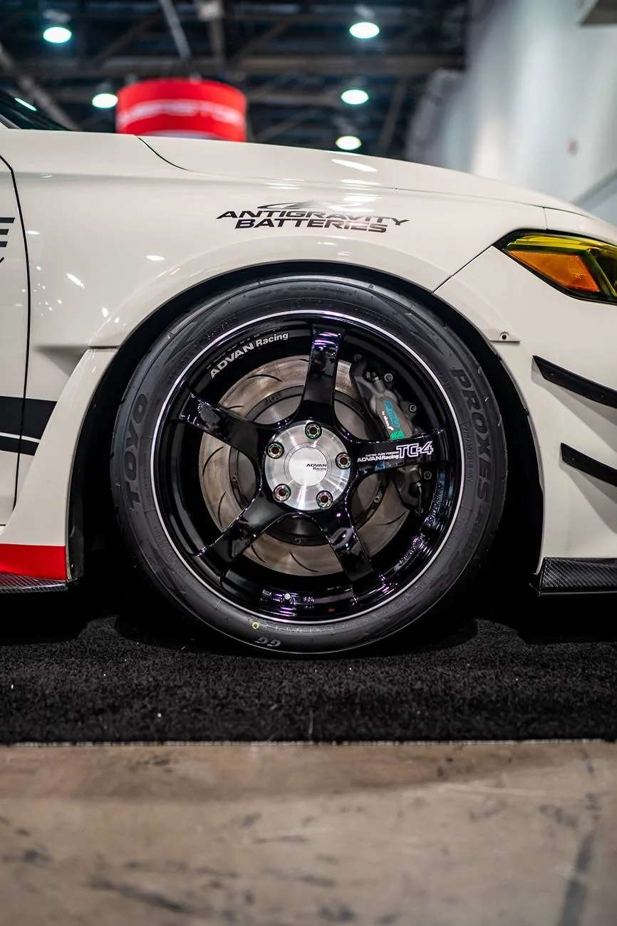 11th Gen Honda Civic Stock FL5 Brembo Brakes DSC00455