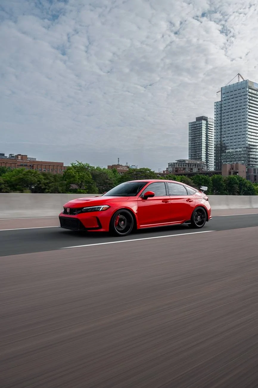 11th Gen Honda Civic Official RALLYE RED FL5 Type R Photos Thread DSC07955