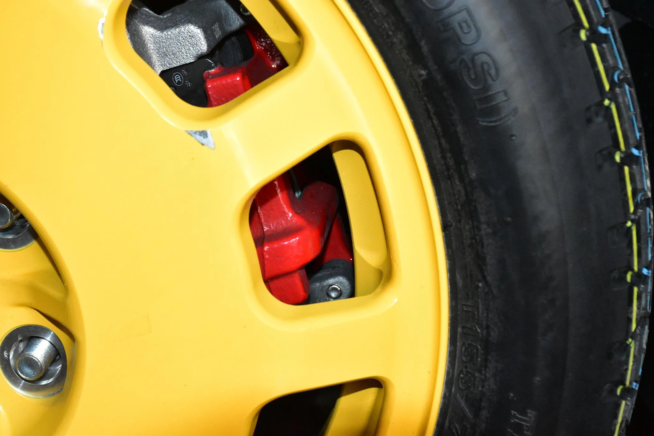 11th Gen Honda Civic FL5 Spare Tire ? DSC_0065