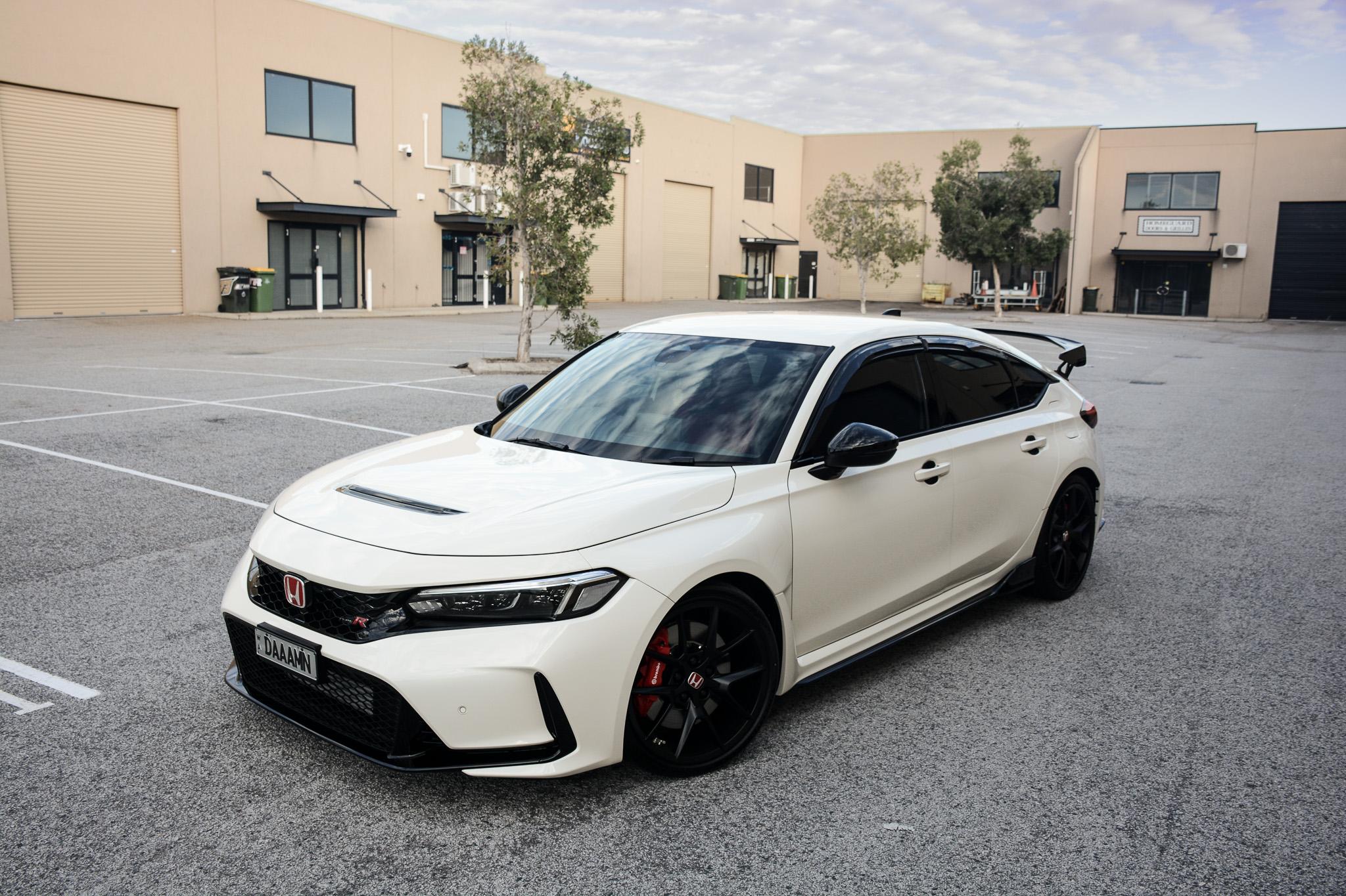 11th Gen Honda Civic Official CHAMPIONSHIP WHITE FL5 Type R Photos Thread DSC_3865