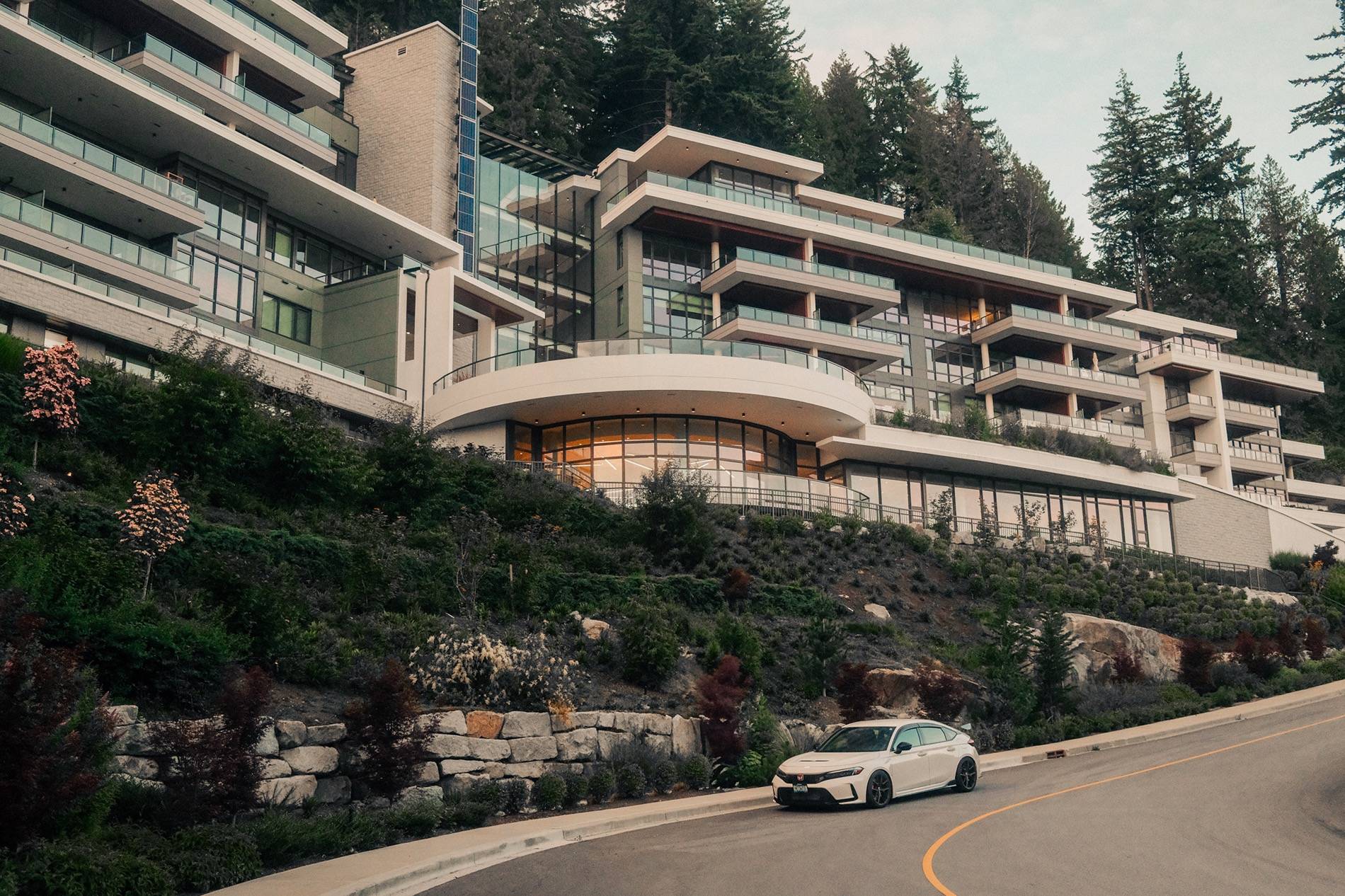 11th Gen Honda Civic Official CHAMPIONSHIP WHITE FL5 Type R Photos Thread DSCF0583