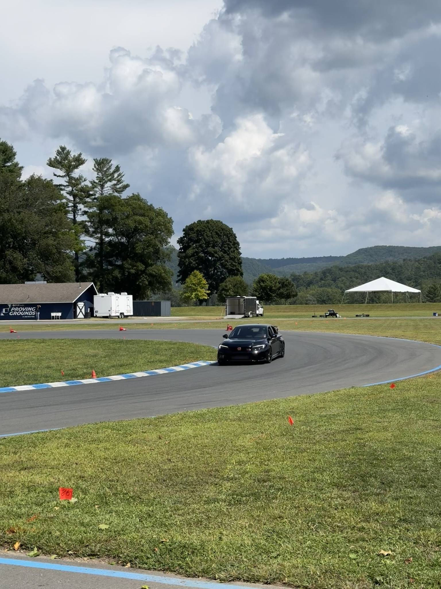 11th Gen Honda Civic Official CRYSTAL BLACK PEARL FL5 Type R Photos Thread dtKP5ZO