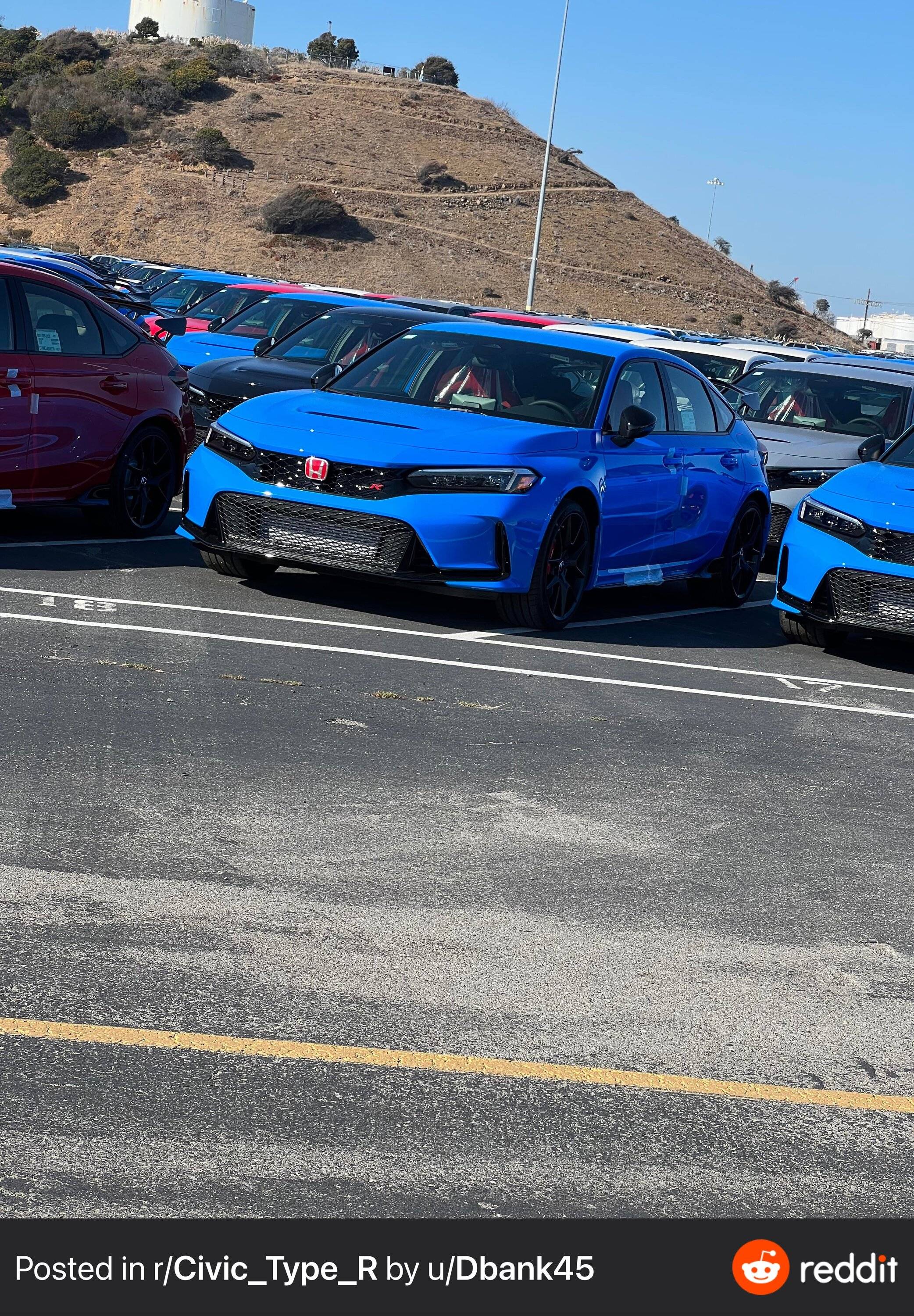 11th Gen Honda Civic Looks like US Civic Type R FL5 versions are on their way to shipping... E82BAE97-6686-4751-A889-6D0CD0D39FE4