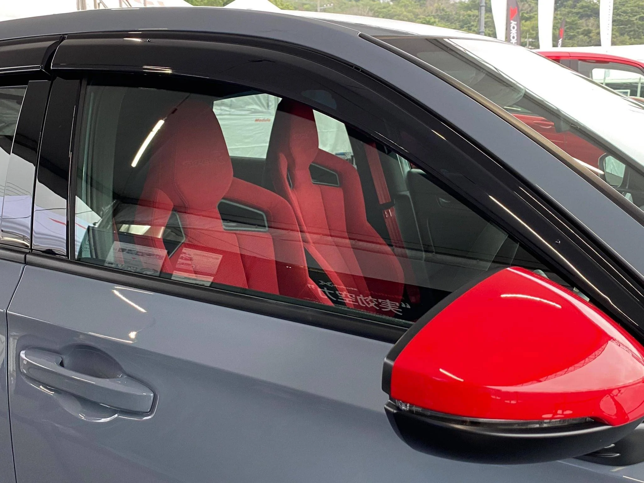 11th Gen Honda Civic RHD FL5 Civic Type R (Sonic Grey) spotted w/ full Modulo parts & OEM Honda Accessories! EFF78085-1495-4A48-AA0B-BB6D8150244F