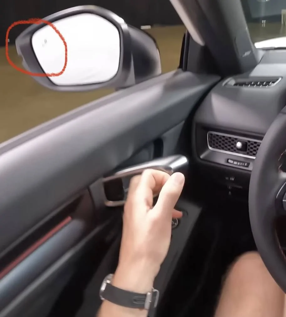 11th Gen Honda Civic FL5 Type R surprise showing at Wisconsin EAA F78B5593-178F-41DA-913C-5C7D2F6766A2