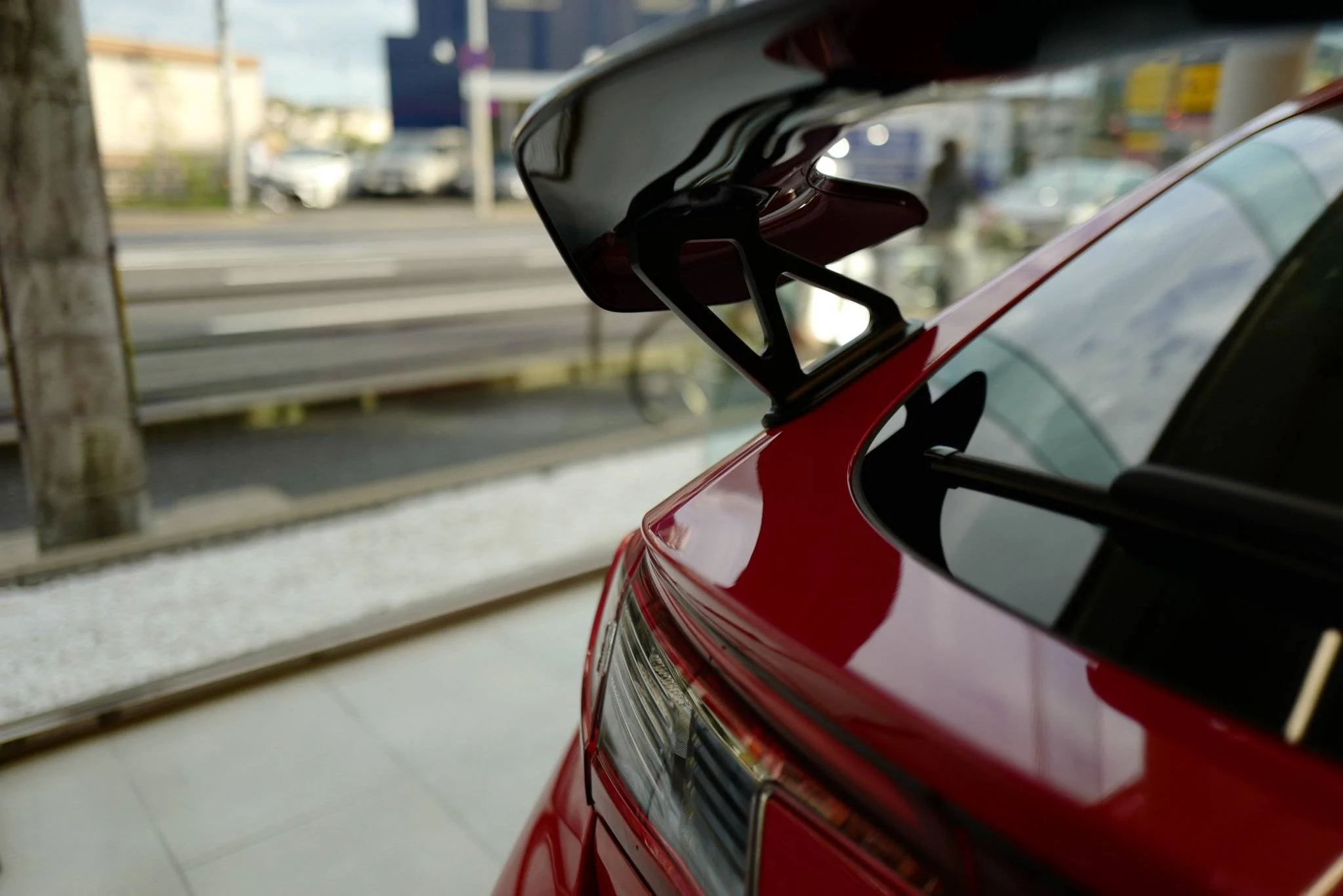 11th Gen Honda Civic First batch of production FL5 Civic Type R are out and about, bound for HK this time. ( RALLYE RED ) ❤️‍🔥 Fb-hkk6aAAEF1TZ