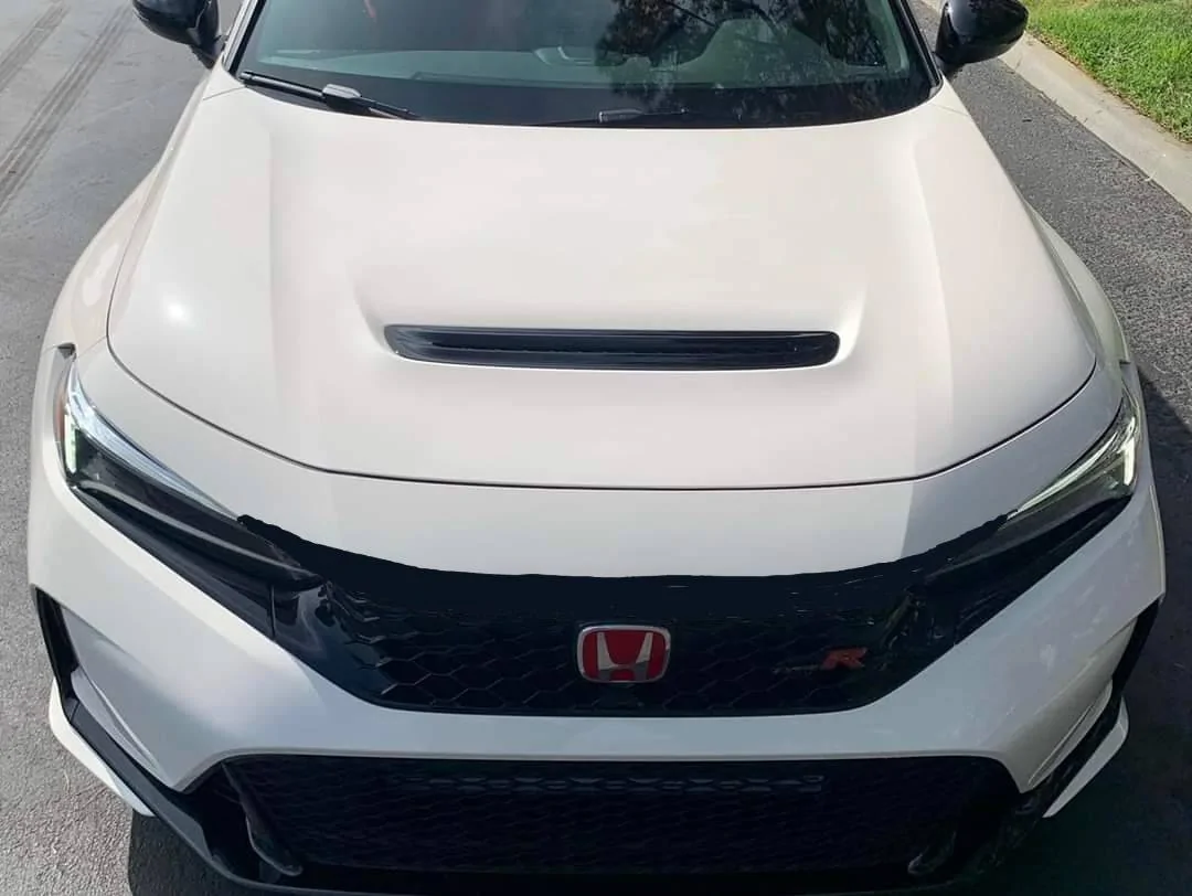 11th Gen Honda Civic FL5 and FK8 Civic Type R Comparison Side-by-Side Look FB_IMG_1660926704721