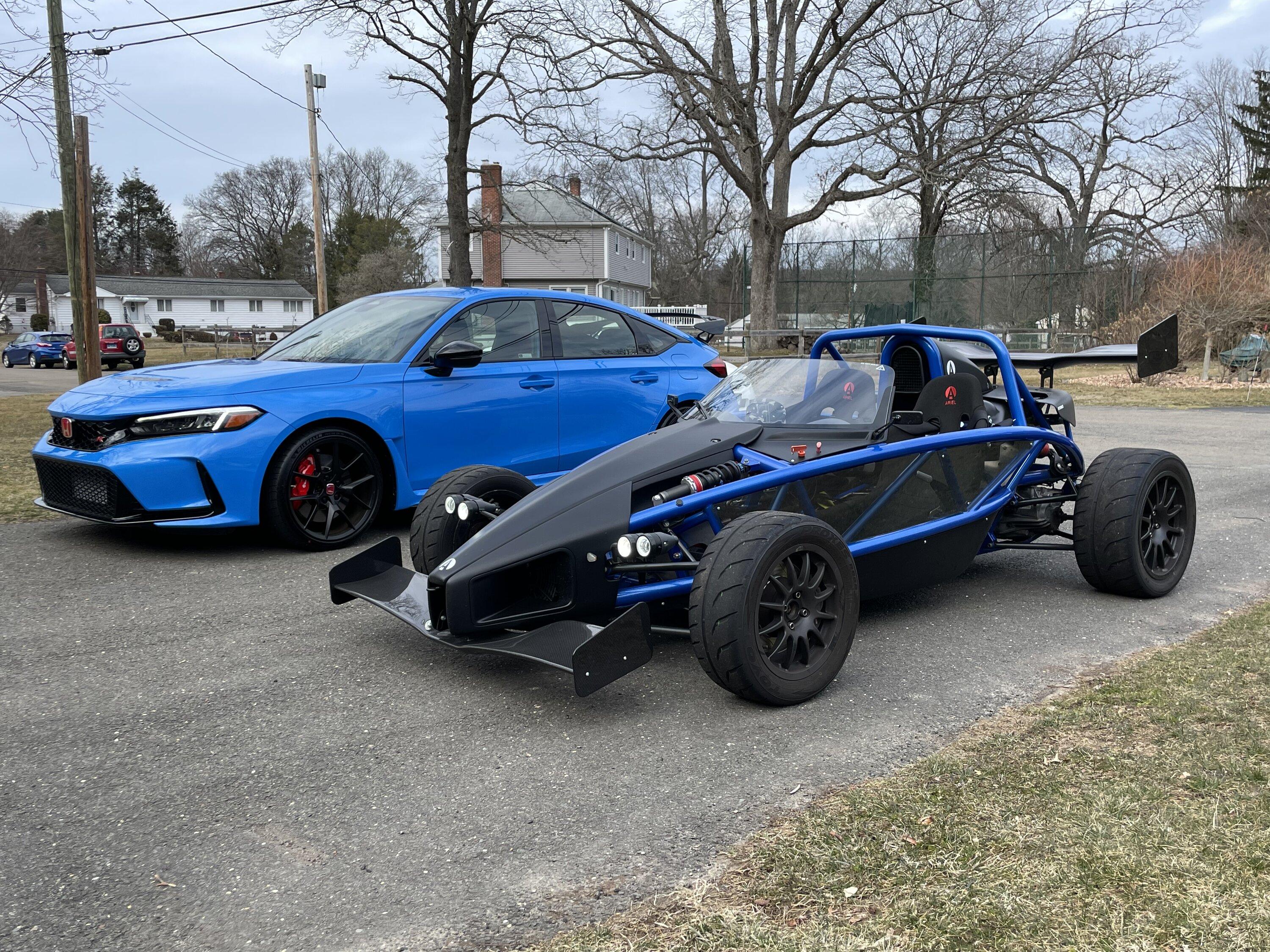 11th Gen Honda Civic Powered by Honda Blue FE3EB47D-405A-4660-9A6F-870364EB01C3