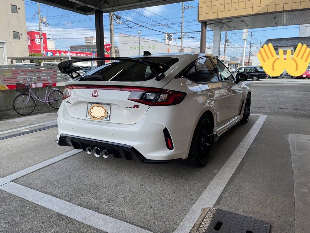 11th Gen Honda Civic Official CHAMPIONSHIP WHITE FL5 Type R Photos Thread Fh52af5UYAI1yqC