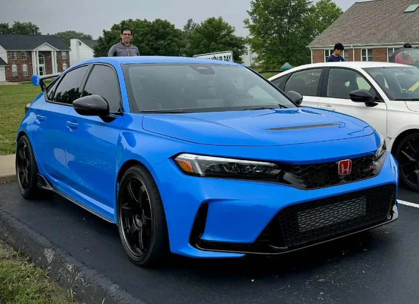 11th Gen Honda Civic Volk Racing TE37 S-Plus 19x9.5 +36 - Black Shadow LTD FL5 34 pok