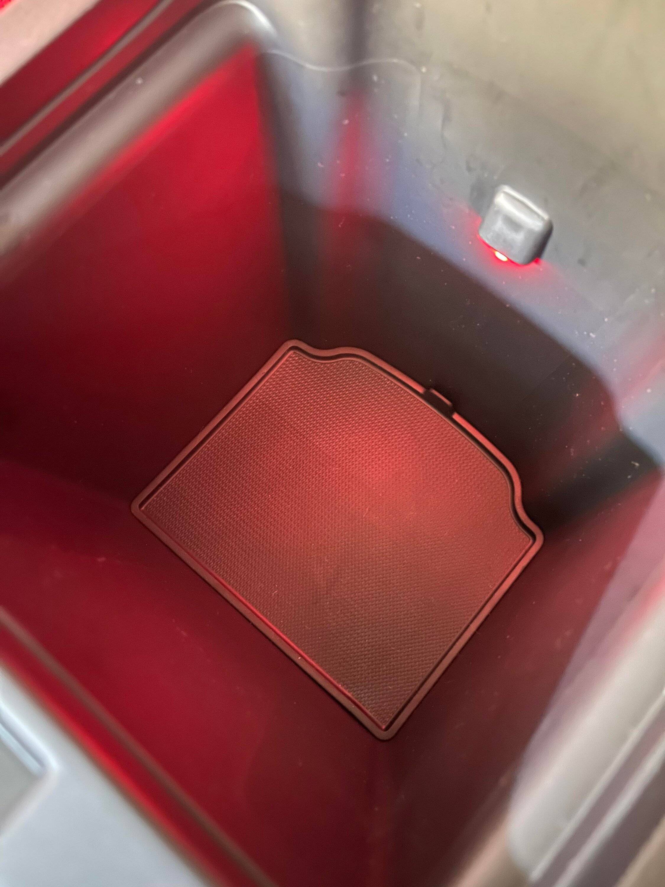 11th Gen Honda Civic JDM Honda Access Interior LED Door Lights and Center Console Lights installed. FL5 Honda Access center console LED