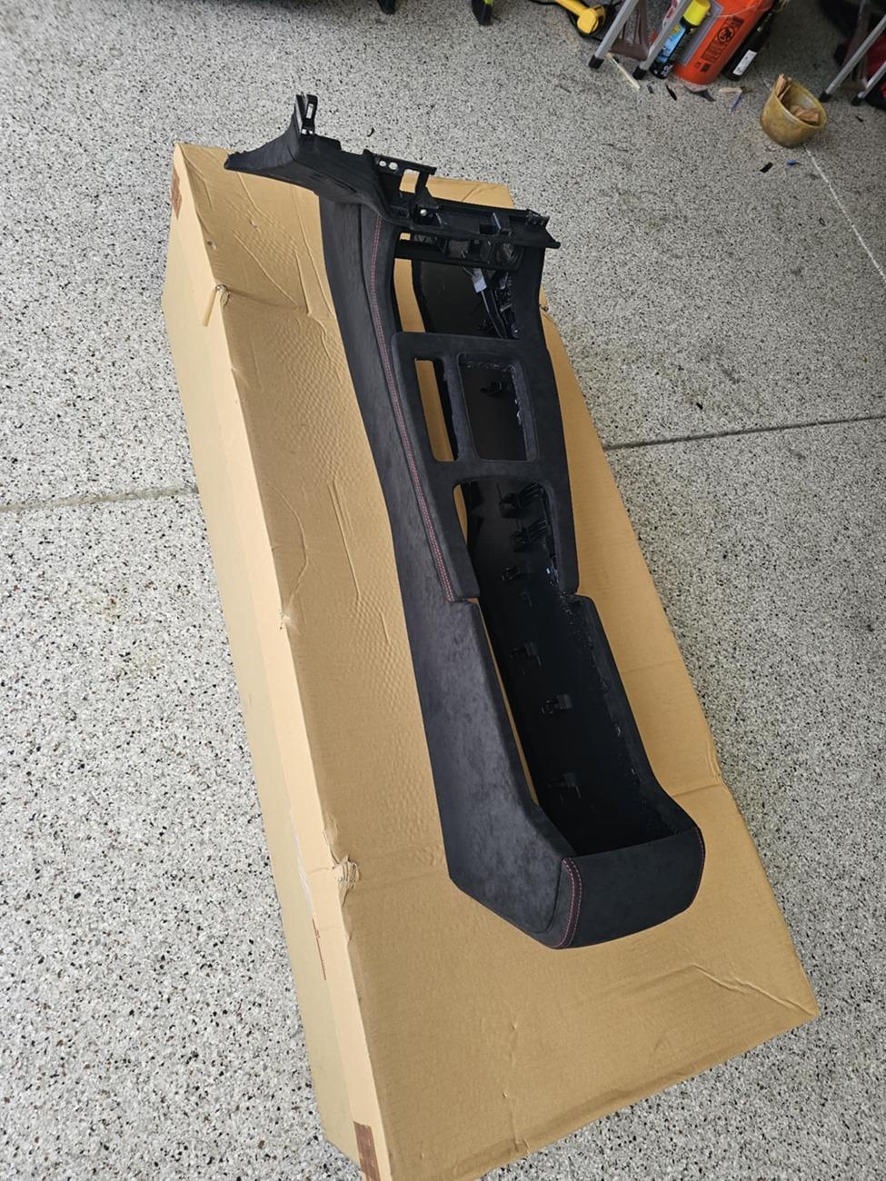 11th Gen Honda Civic Full Alcantara Interior fullcenter