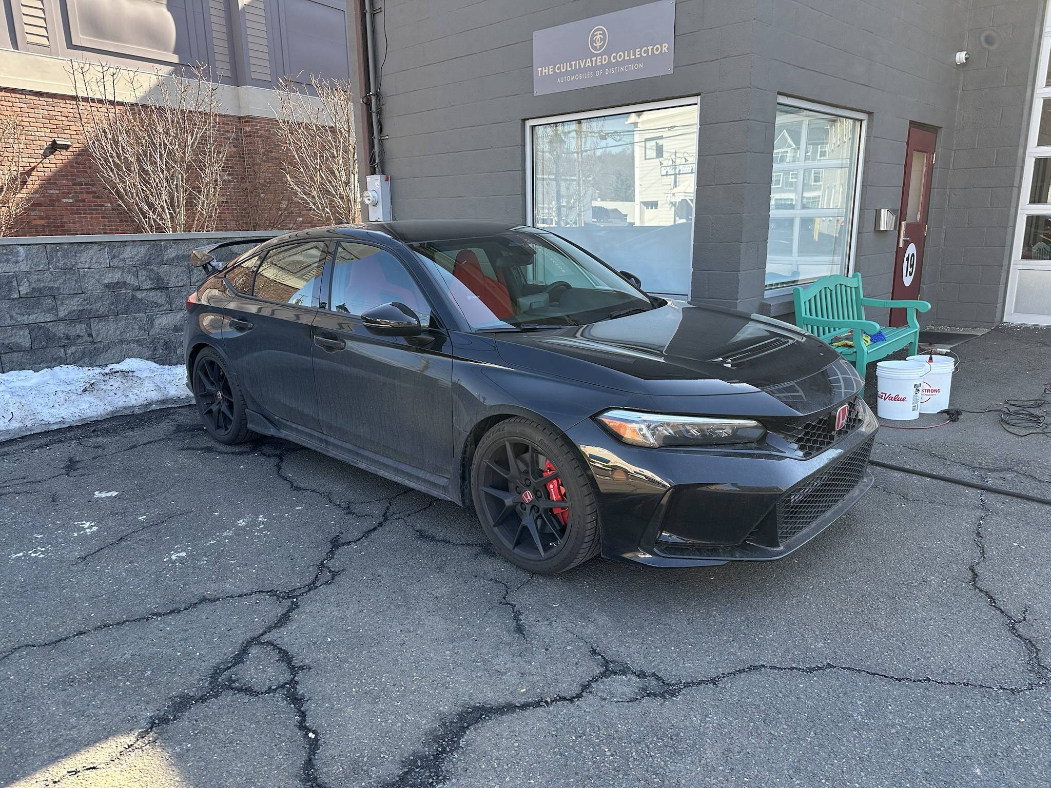 11th Gen Honda Civic Official CRYSTAL BLACK PEARL FL5 Type R Photos Thread Gqu21zW