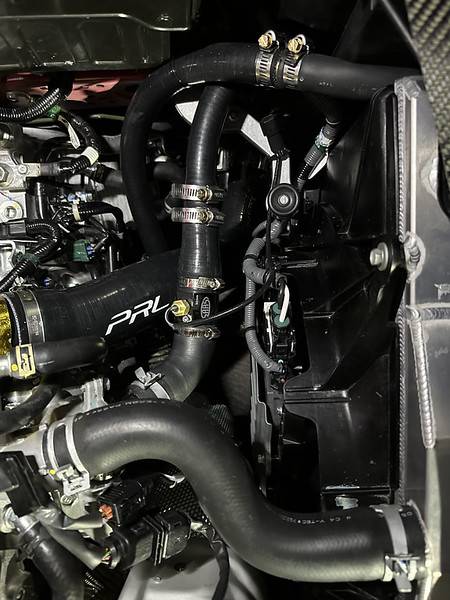 11th Gen Honda Civic Gambit secondary radiator kit i-kfr8T79-L