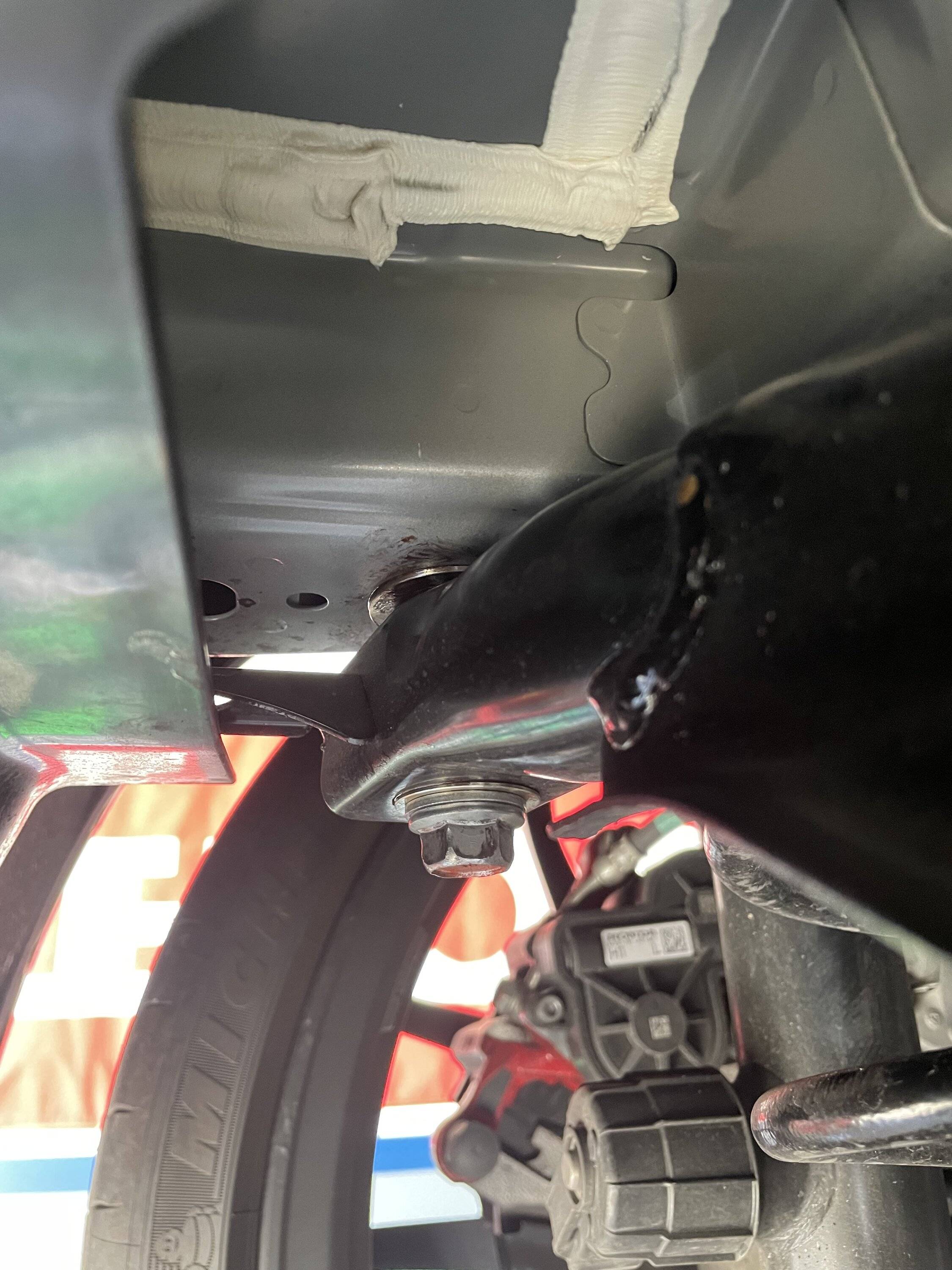 11th Gen Honda Civic Spoon Rigid Collars installed on FL5 IMG-4391