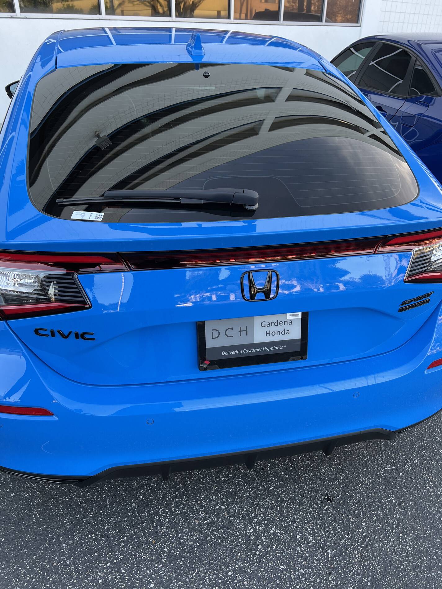 11th Gen Honda Civic $15k price markup on 2022 Civic Hatchback Sport Touring! IMG-8839