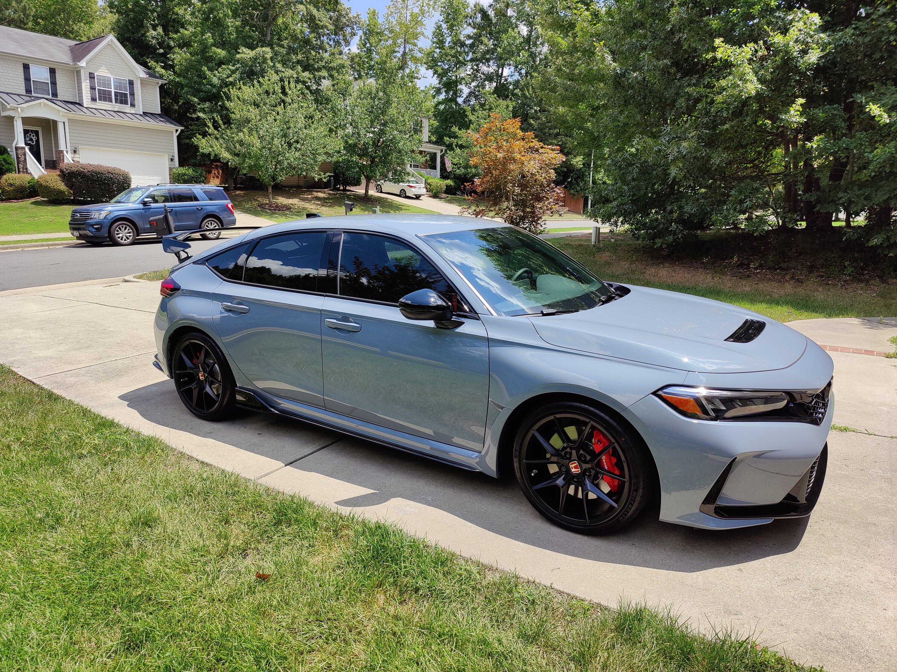 11th Gen Honda Civic Show your % of tint on your FL5 IMG20230721140106