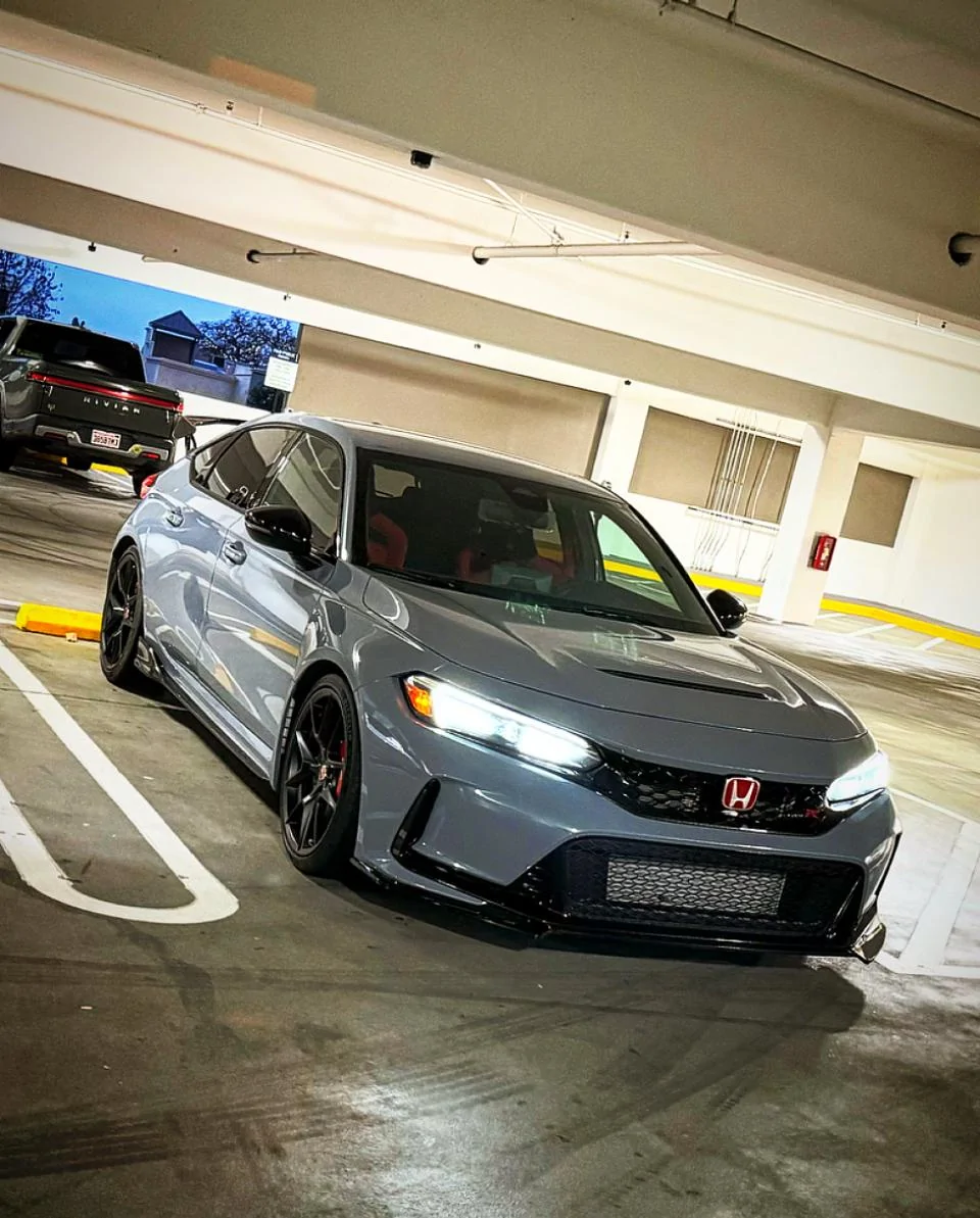 11th Gen Honda Civic Type R owner age? IMG_0149