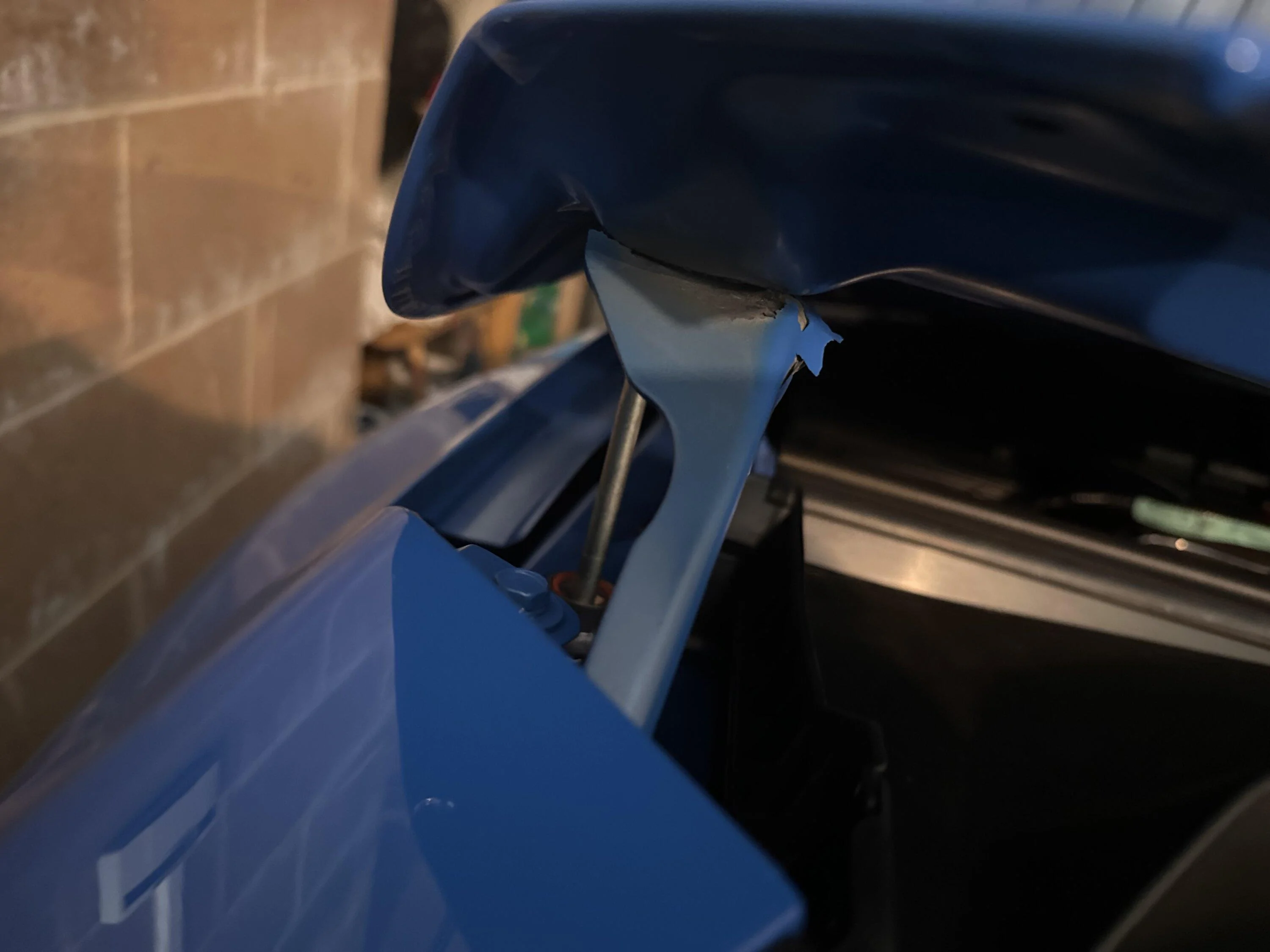 11th Gen Honda Civic Bonnet Pop Ups IMG_0232