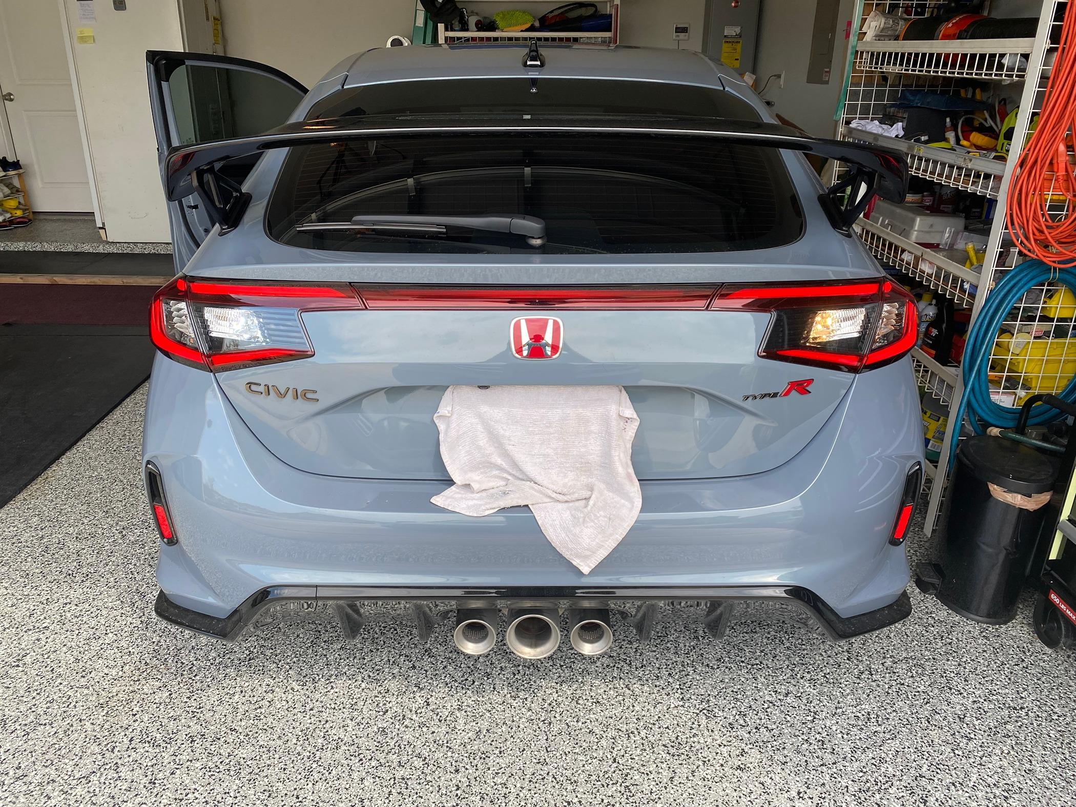 11th Gen Honda Civic What did you do to your FL5 today? IMG_0257