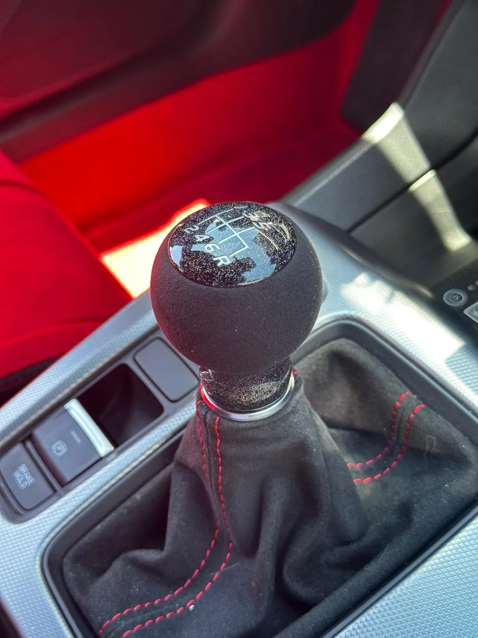 11th Gen Honda Civic New shift knob installed 😁 IMG_0306