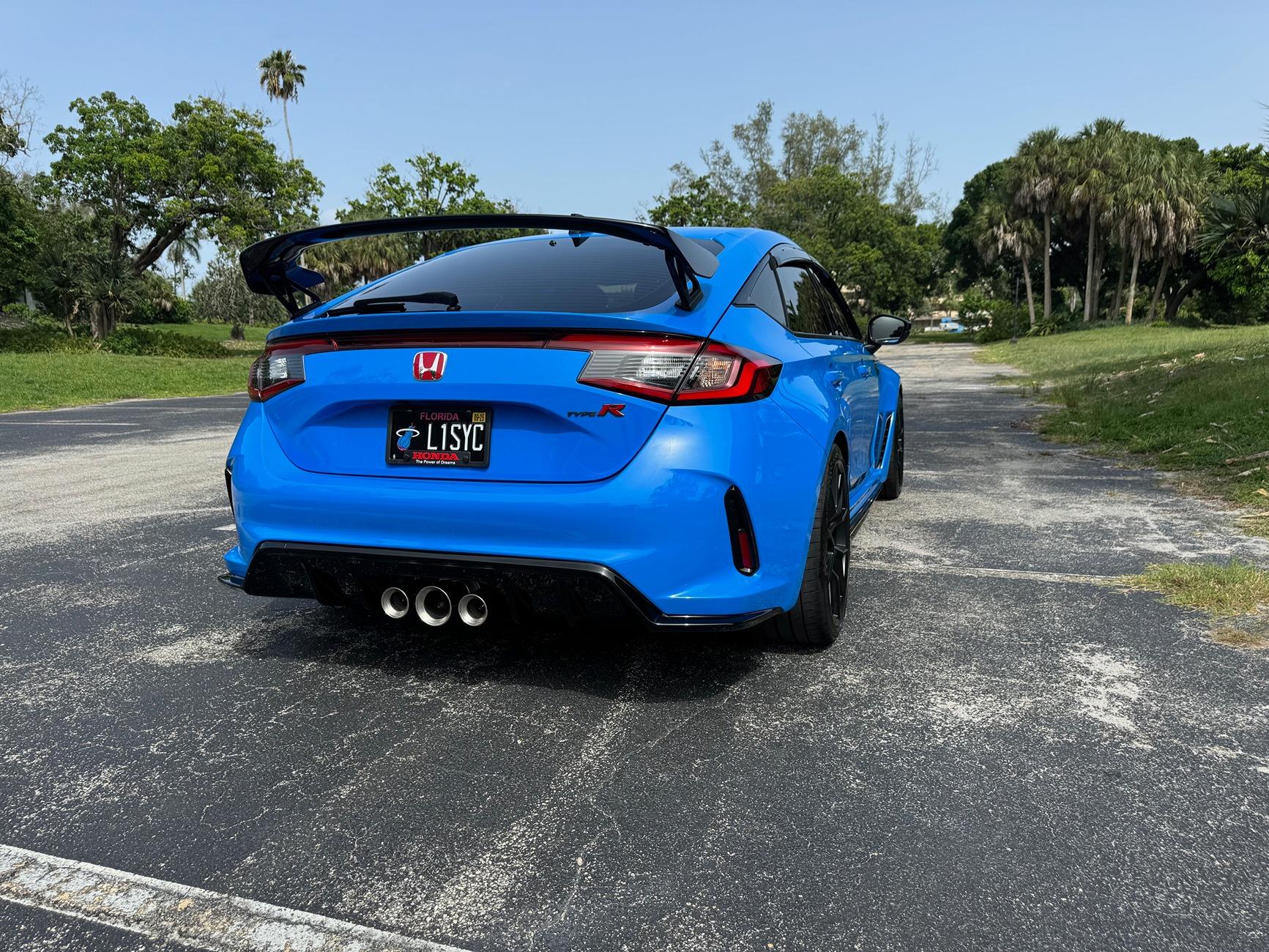11th Gen Honda Civic L1SYC's Boost Blue Pearl FL5-R #24965 IMG_0353
