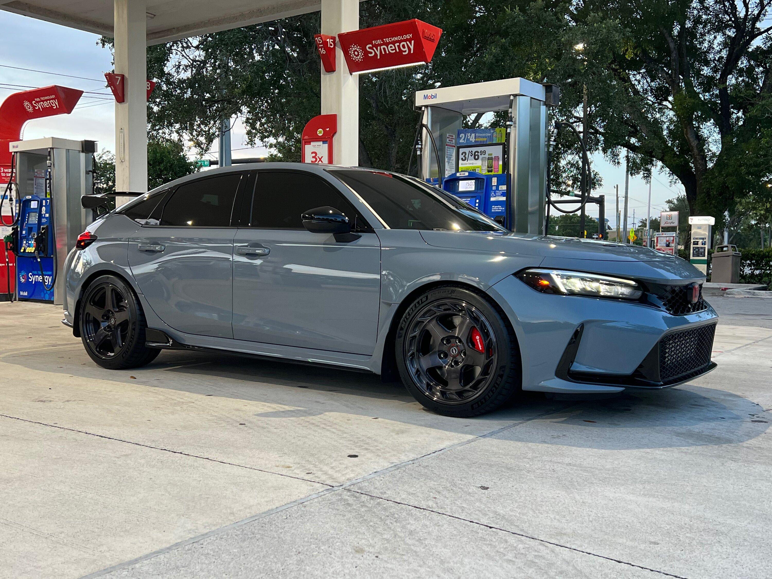 11th Gen Honda Civic Springs + Tall Tires IMG_0374