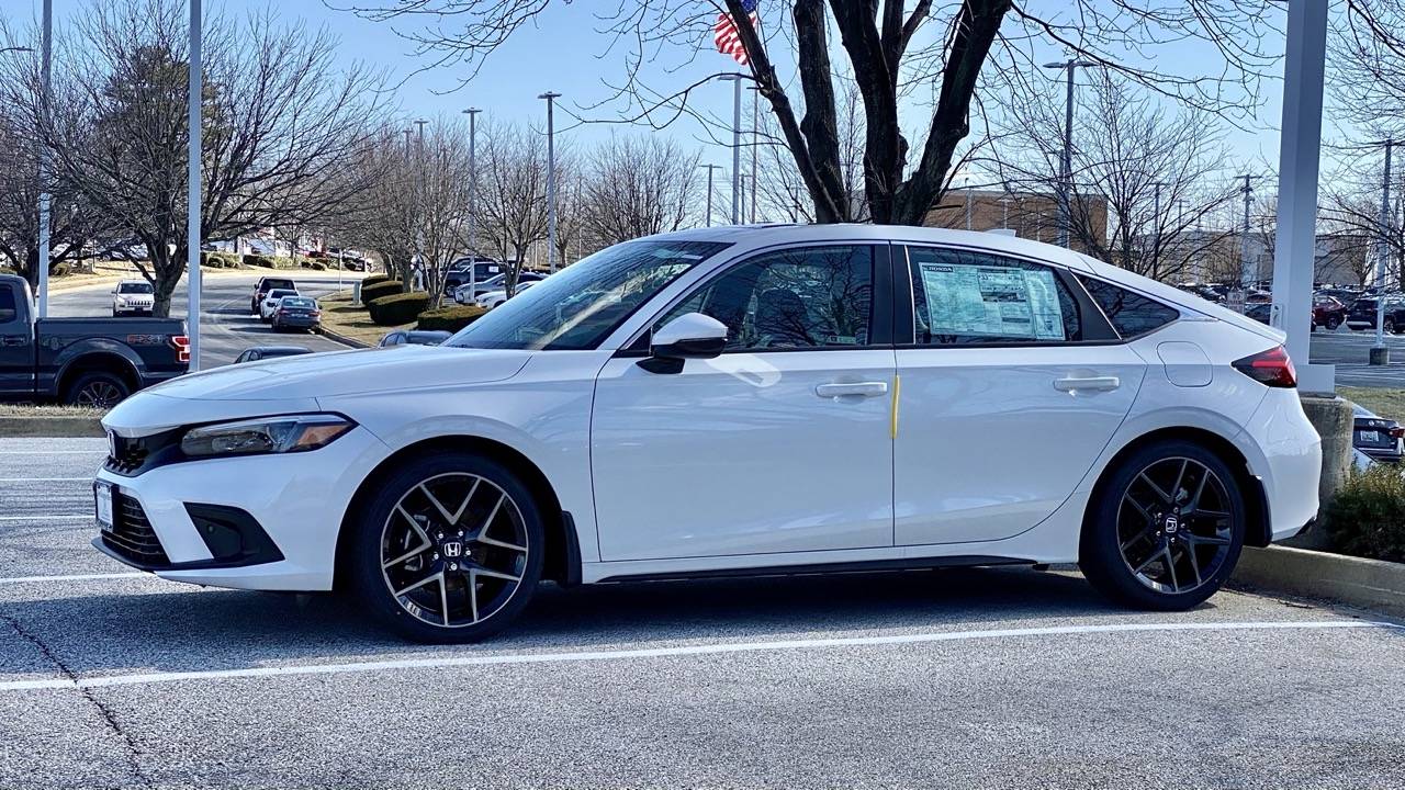 11th Gen Honda Civic $15k price markup on 2022 Civic Hatchback Sport Touring! IMG_0453 2 Lar