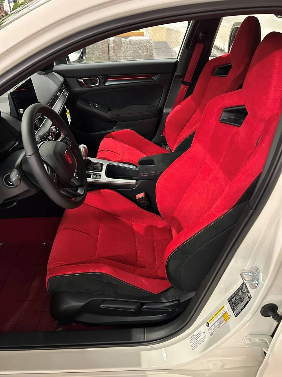 11th Gen Honda Civic Post your FL5 Civic Type R delivery pics! 🙌 📸 IMG_0532