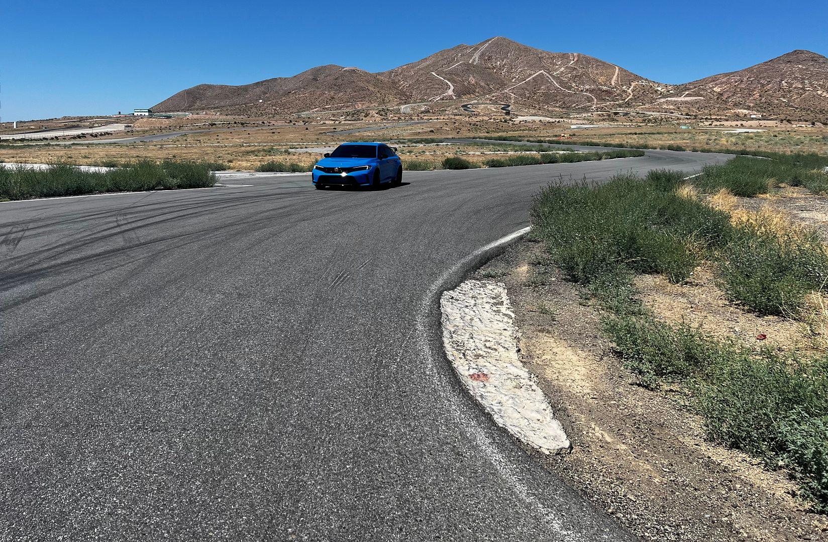 11th Gen Honda Civic FL5 hits the Streets of Willow Track IMG_0671