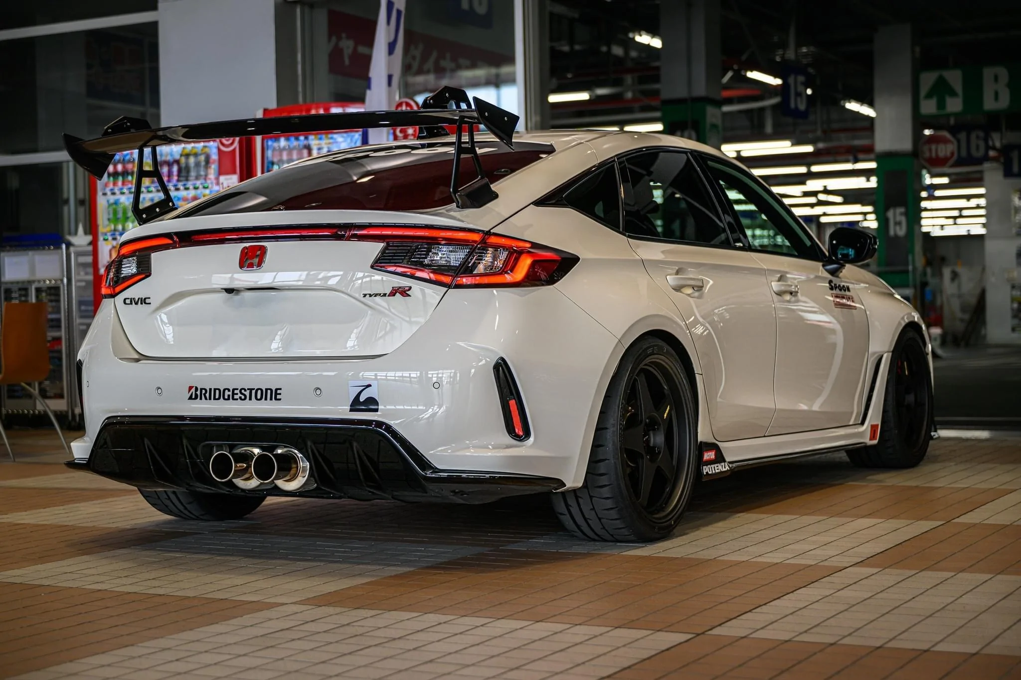 11th Gen Honda Civic Where’s the Aero? IMG_0695