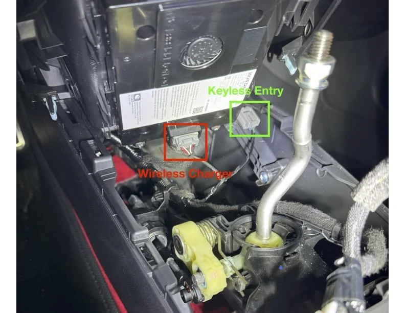 11th Gen Honda Civic Smart entry system problem.  See your dealer. IMG_0746