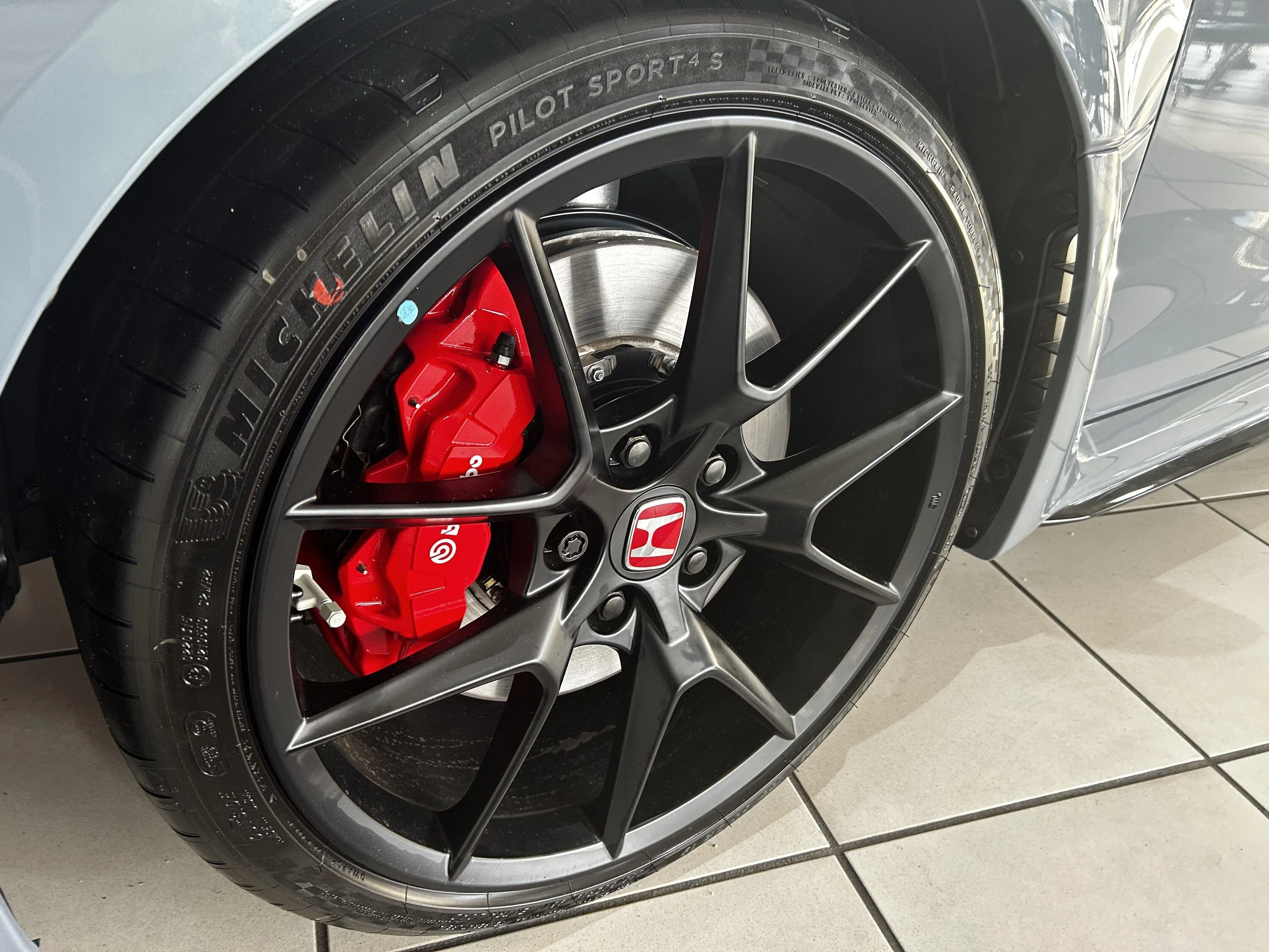 11th Gen Honda Civic What did you pay for your FL5? IMG_0761