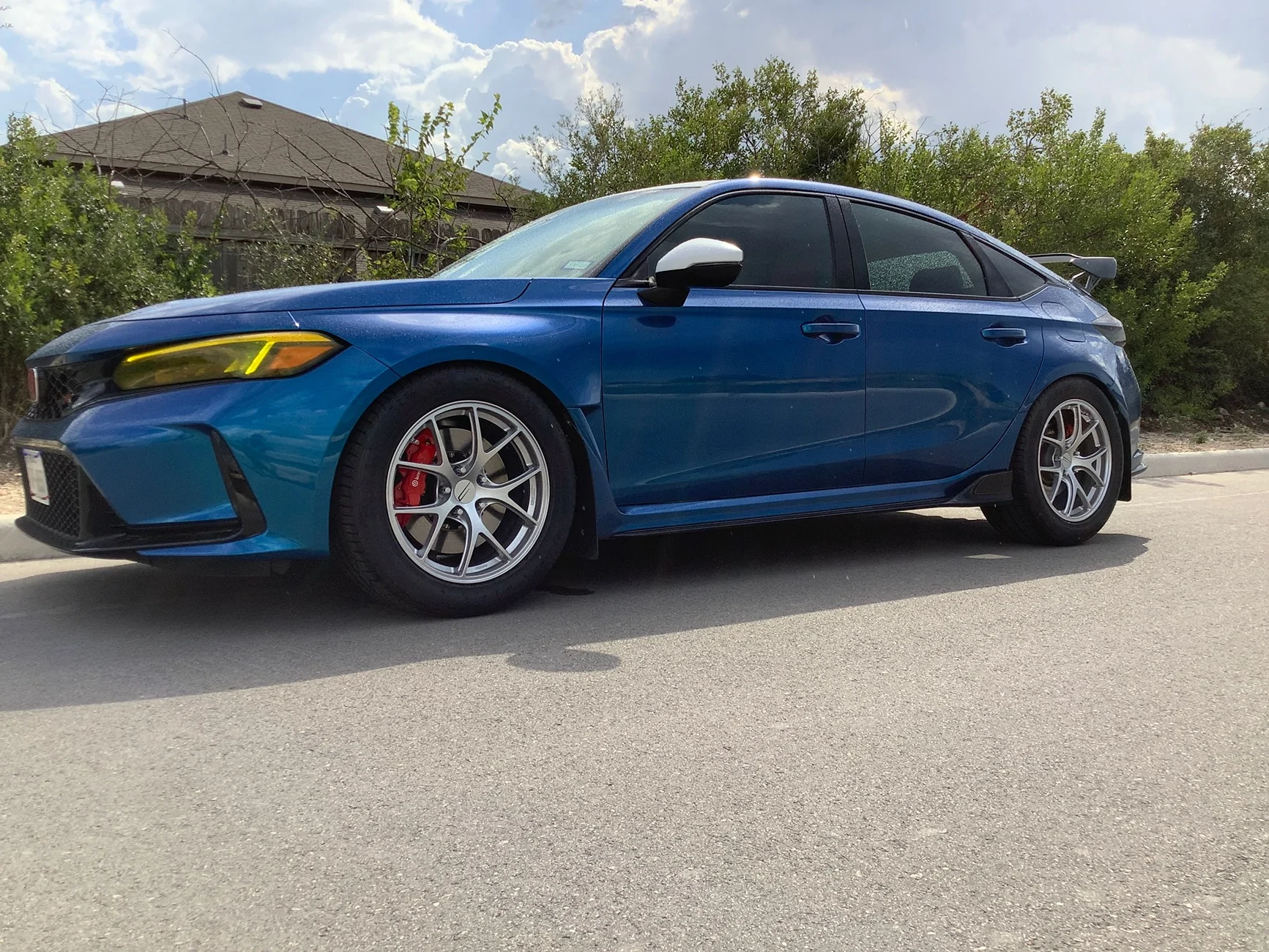 11th Gen Honda Civic Civic Unslammed.  FORMERLY:  Weirdo 2025 Type R Noob wants to INCREASE ground clearance. IMG_0833