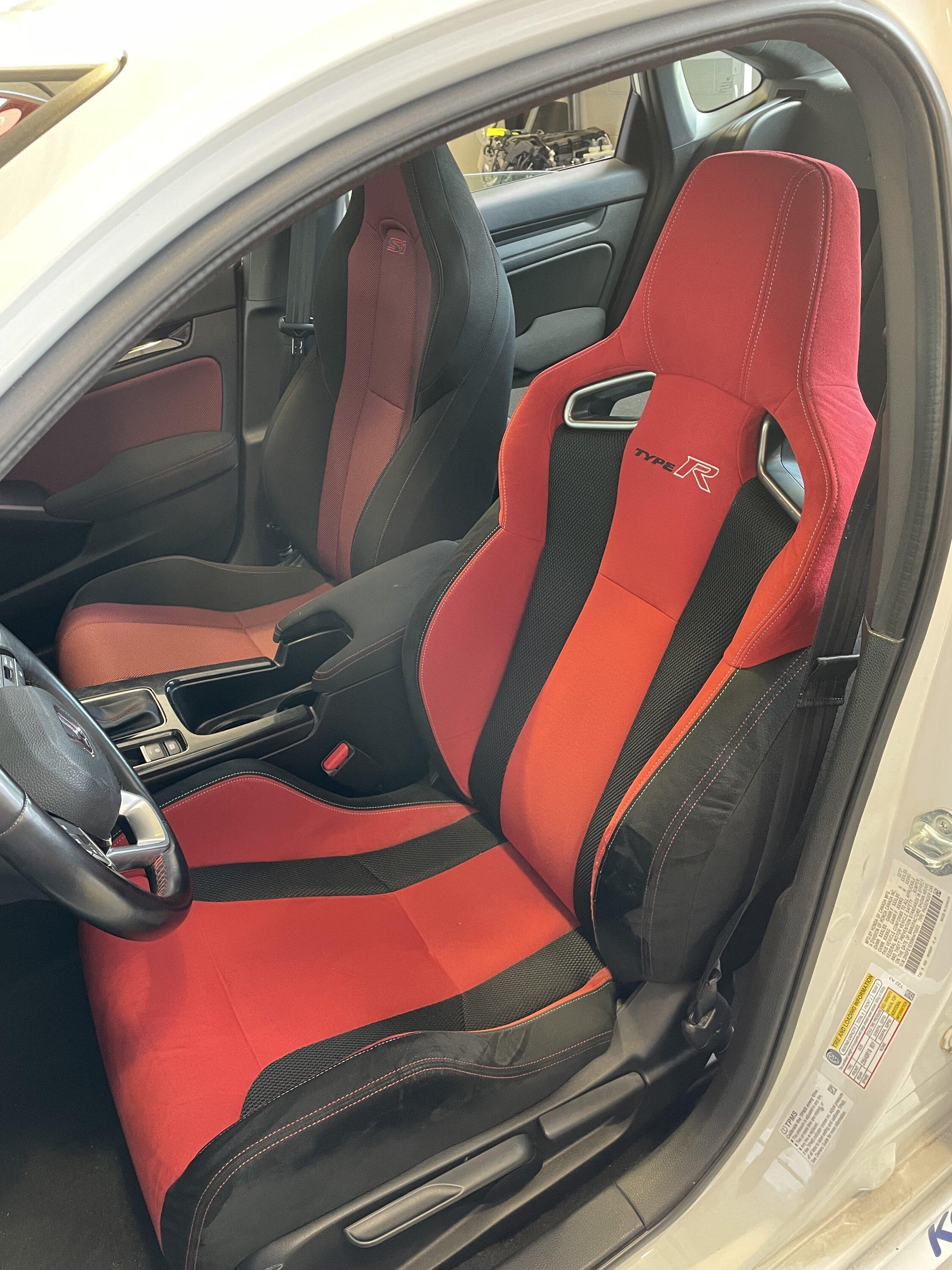 11th Gen Honda Civic FK8 CTR Seat in FE1 Si - IT FITS! IMG_0916