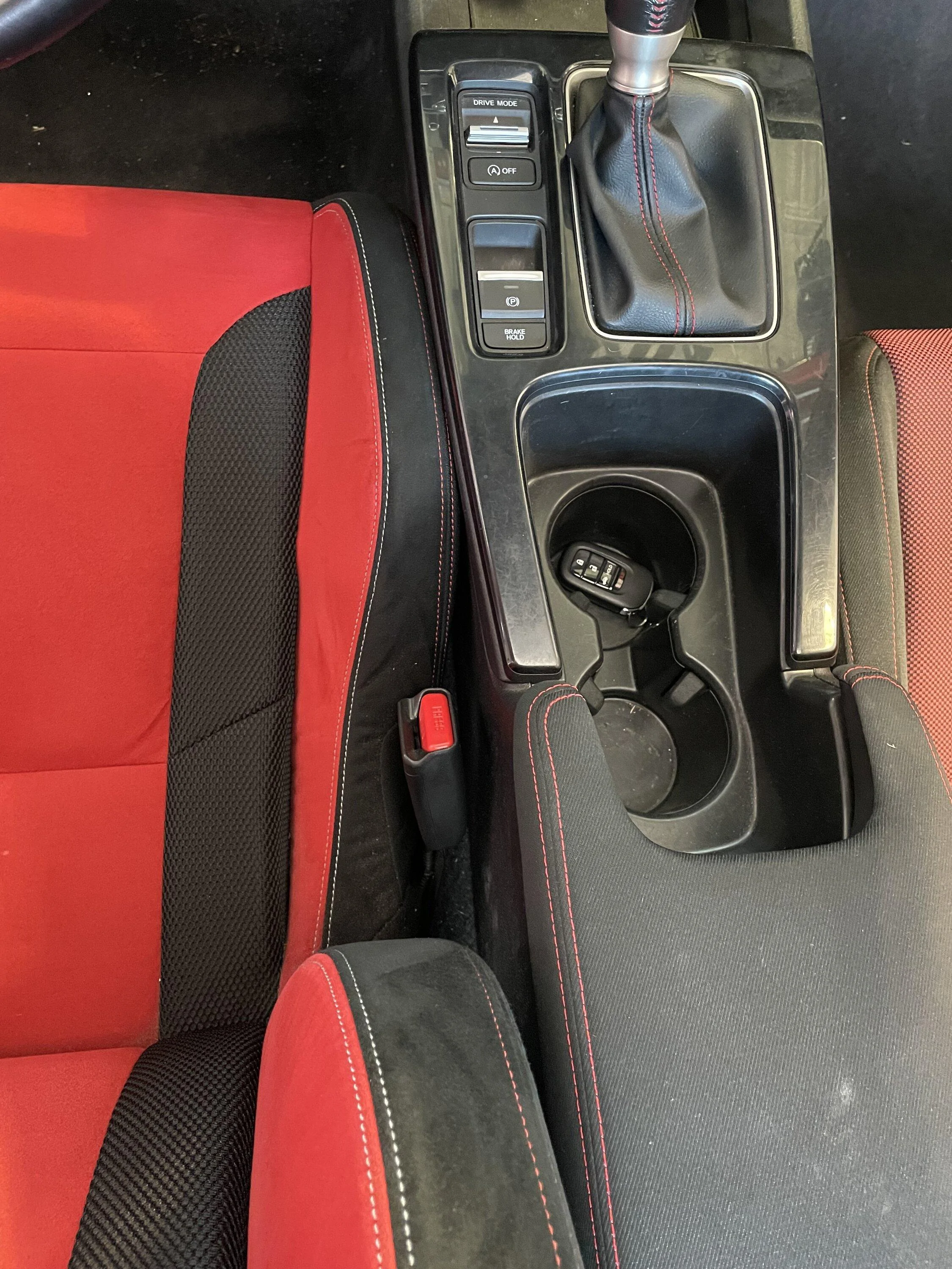 11th Gen Honda Civic FK8 CTR Seat in FE1 Si - IT FITS! IMG_0917