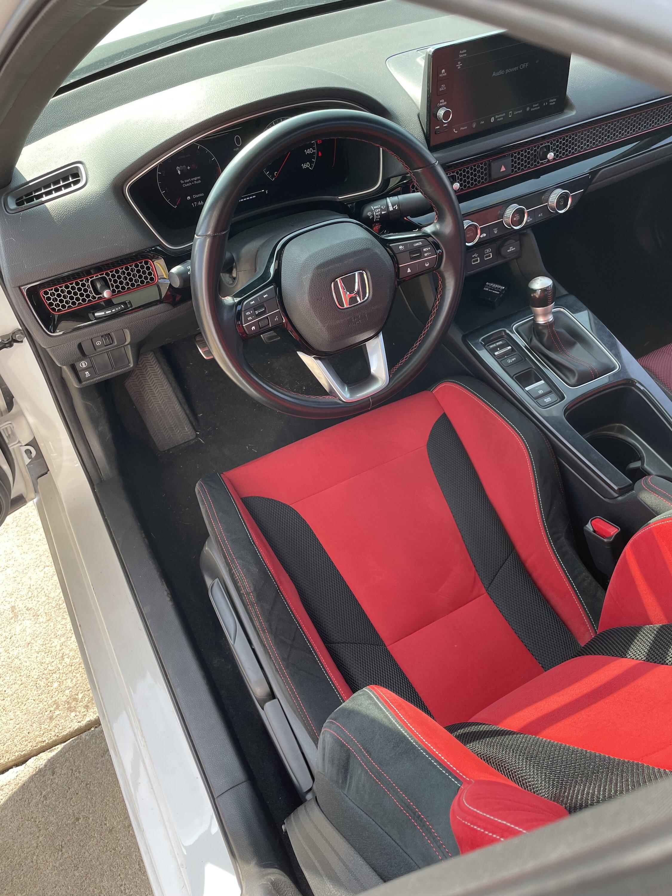 11th Gen Honda Civic FK8 CTR Seat in FE1 Si - IT FITS! IMG_0919