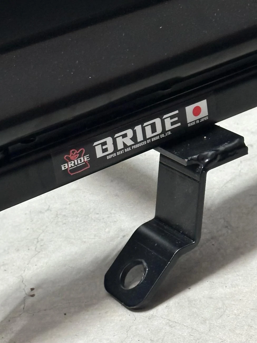 11th Gen Honda Civic Bride Type-FO Driver Seat Rail IMG_1107