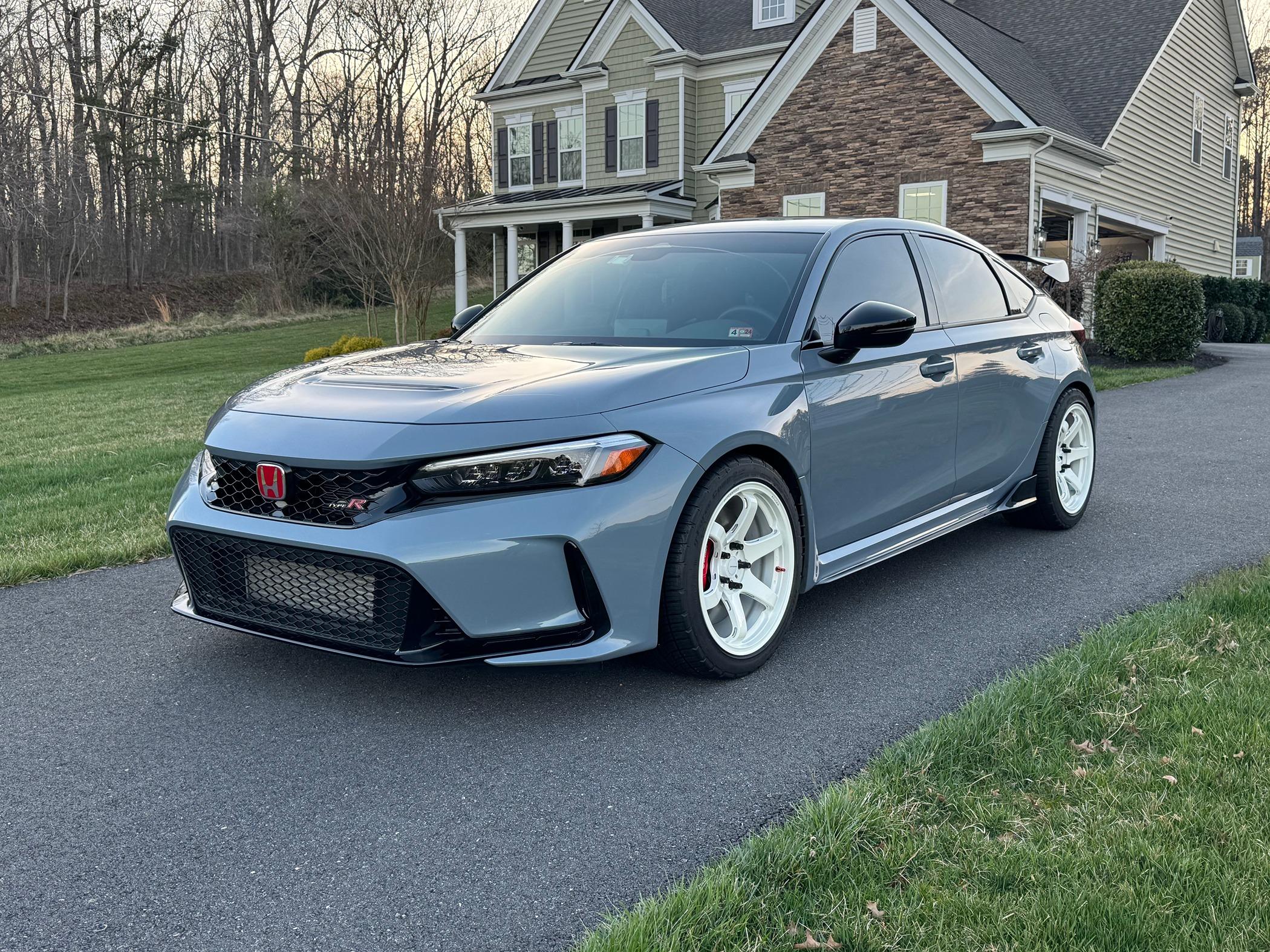 11th Gen Honda Civic SOLD 2023 Sonic Grey Civic Type R 3200 miles+ Light mods IMG_1146 3