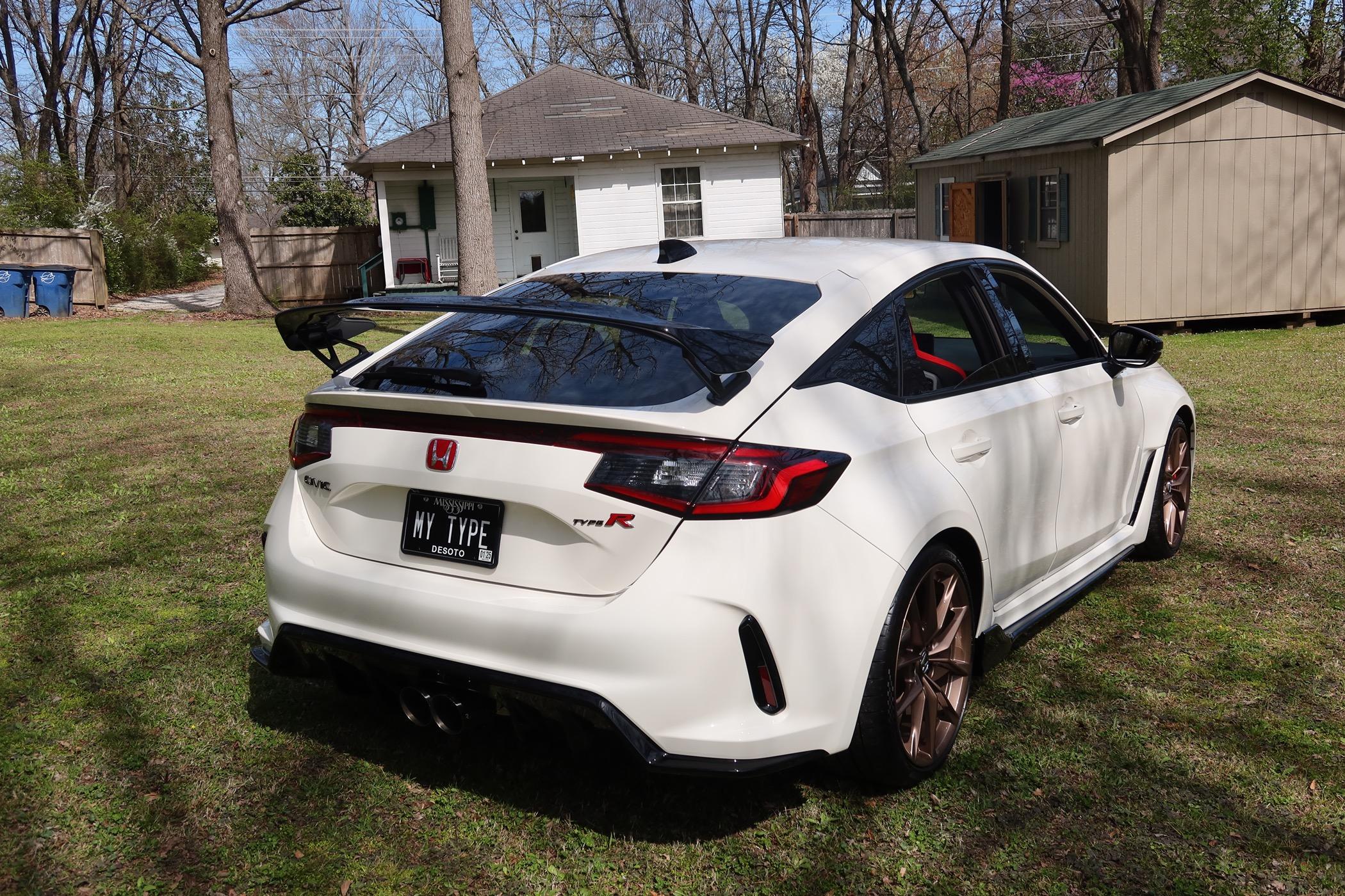 11th Gen Honda Civic Got some decent pics after a good cleaning with my Bronze ITS wheels IMG_1338