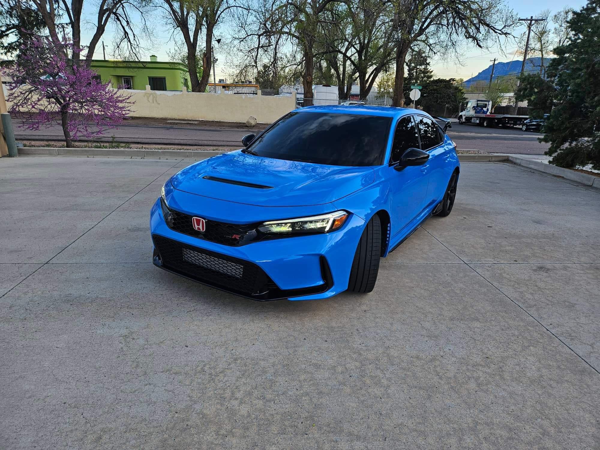 11th Gen Honda Civic Show your % of tint on your FL5 IMG_1392