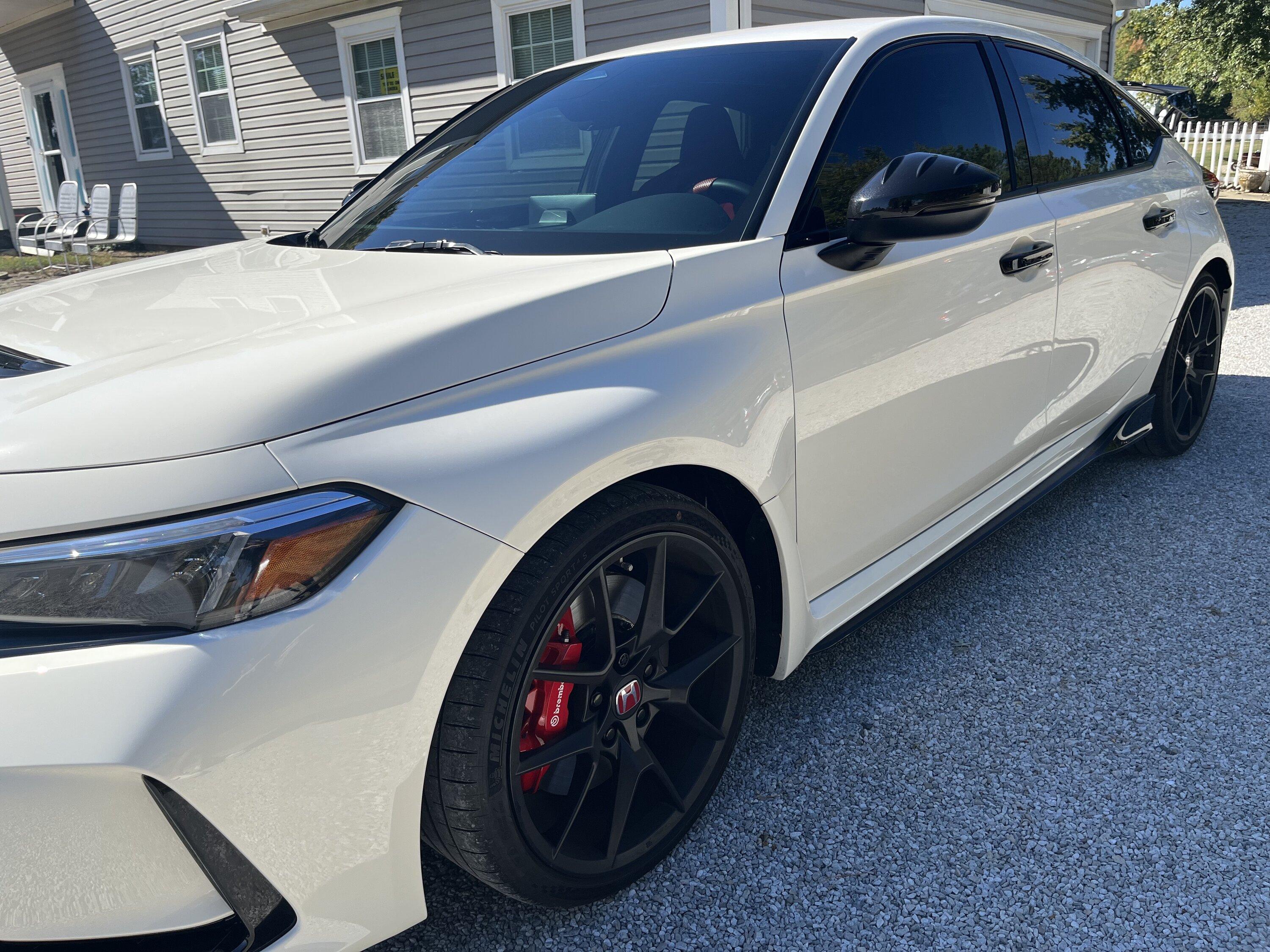 11th Gen Honda Civic What did you do to your FL5 today? IMG_1477