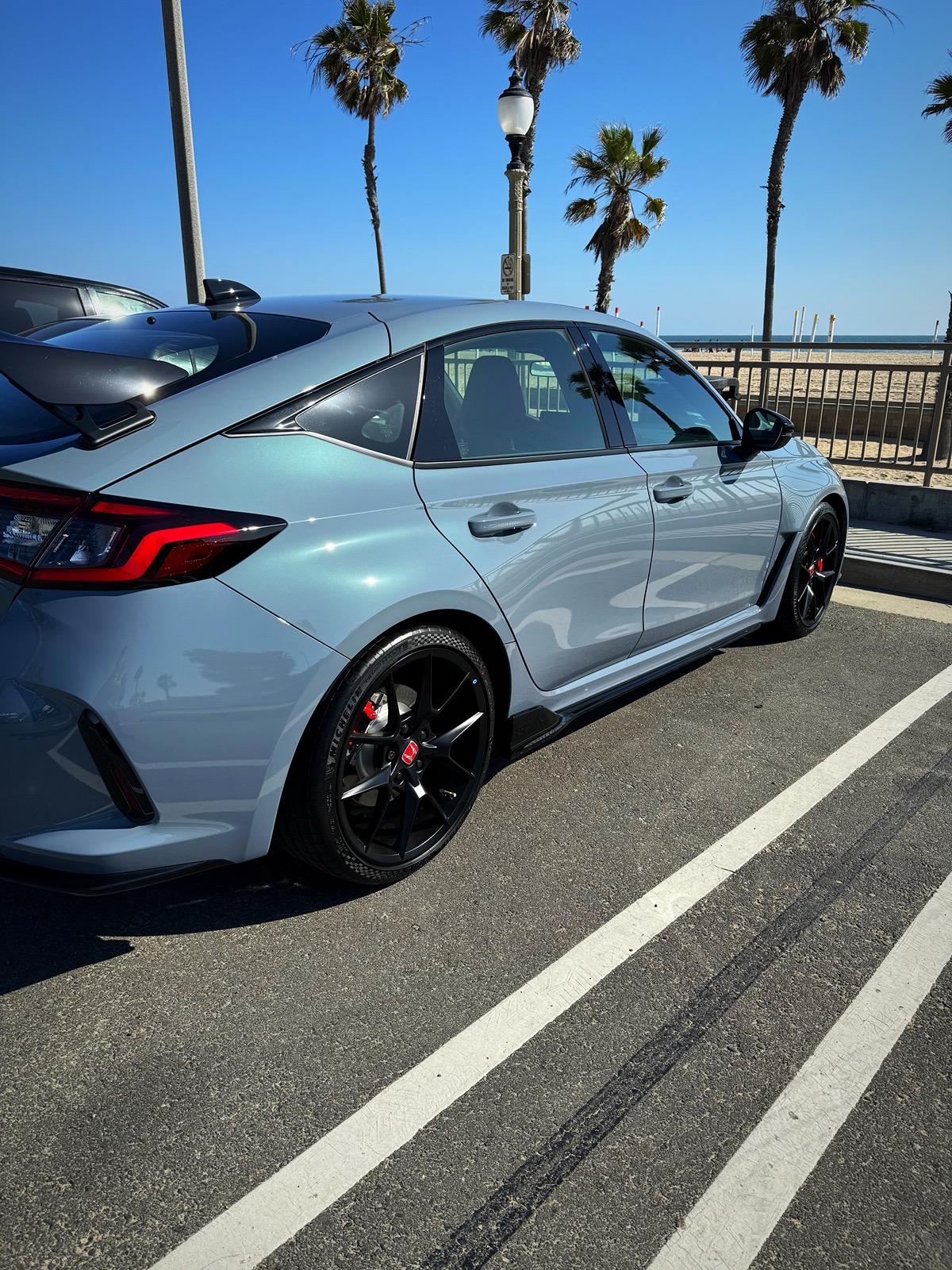 11th Gen Honda Civic What did you do to your FL5 today? IMG_1522