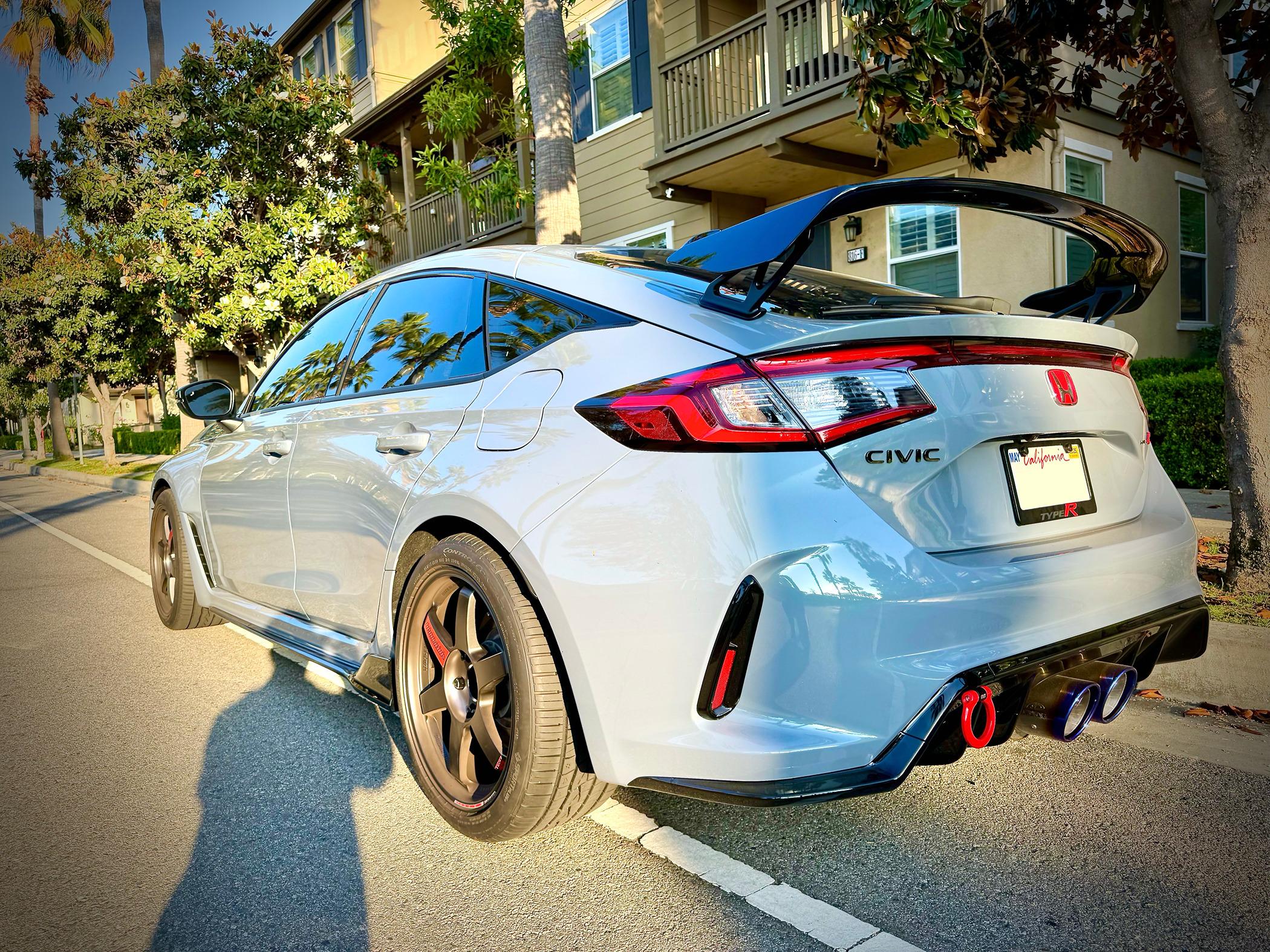 11th Gen Honda Civic What did you do to your FL5 today? IMG_1680 3