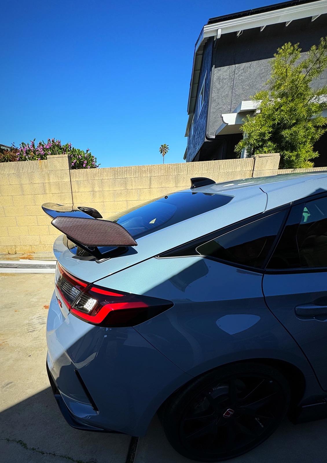 11th Gen Honda Civic Rear trunk spoiler IMG_1717