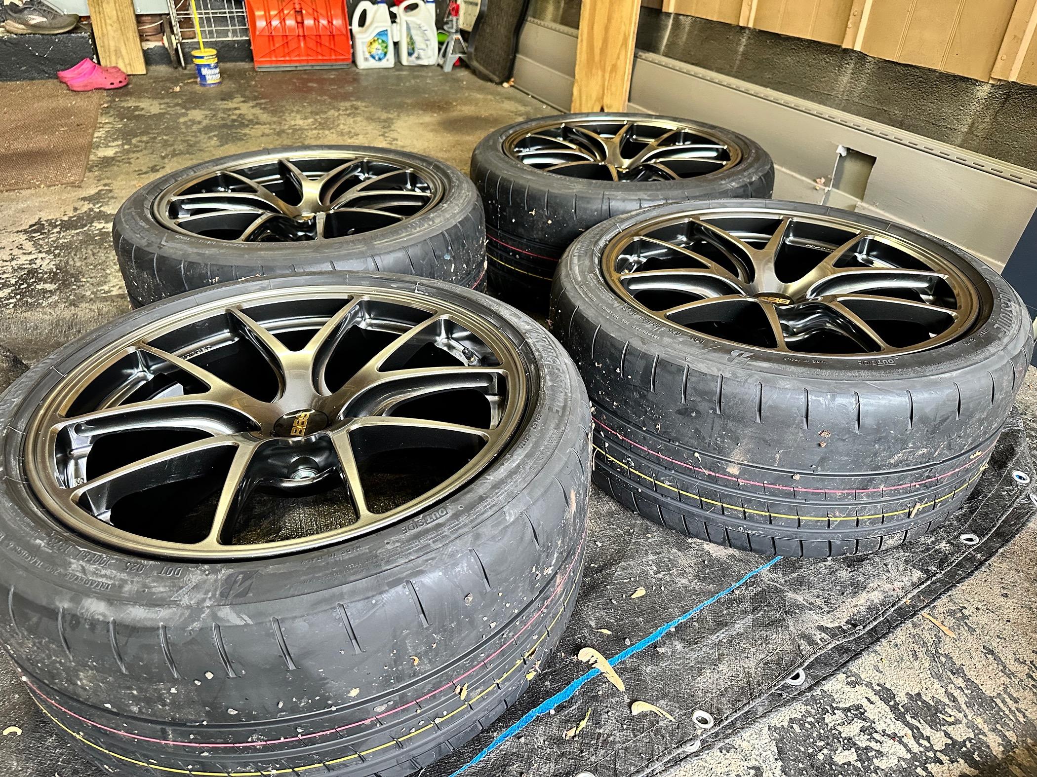 11th Gen Honda Civic What did you do to your FL5 today? IMG_1836